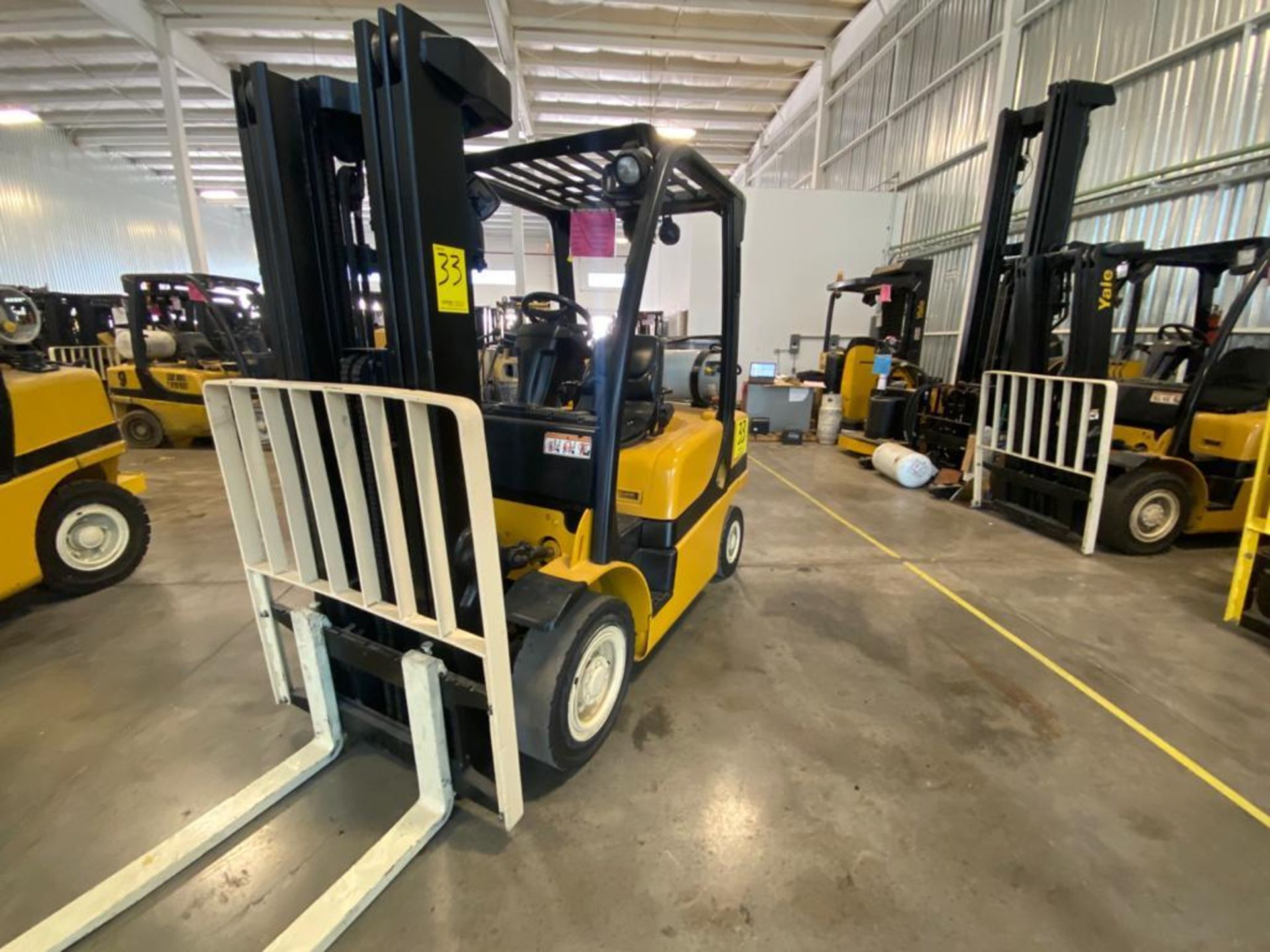 2014 YALE FORKLIFT, MODEL GP050VXNVAE084, S/N C875V02892M - Image 9 of 20