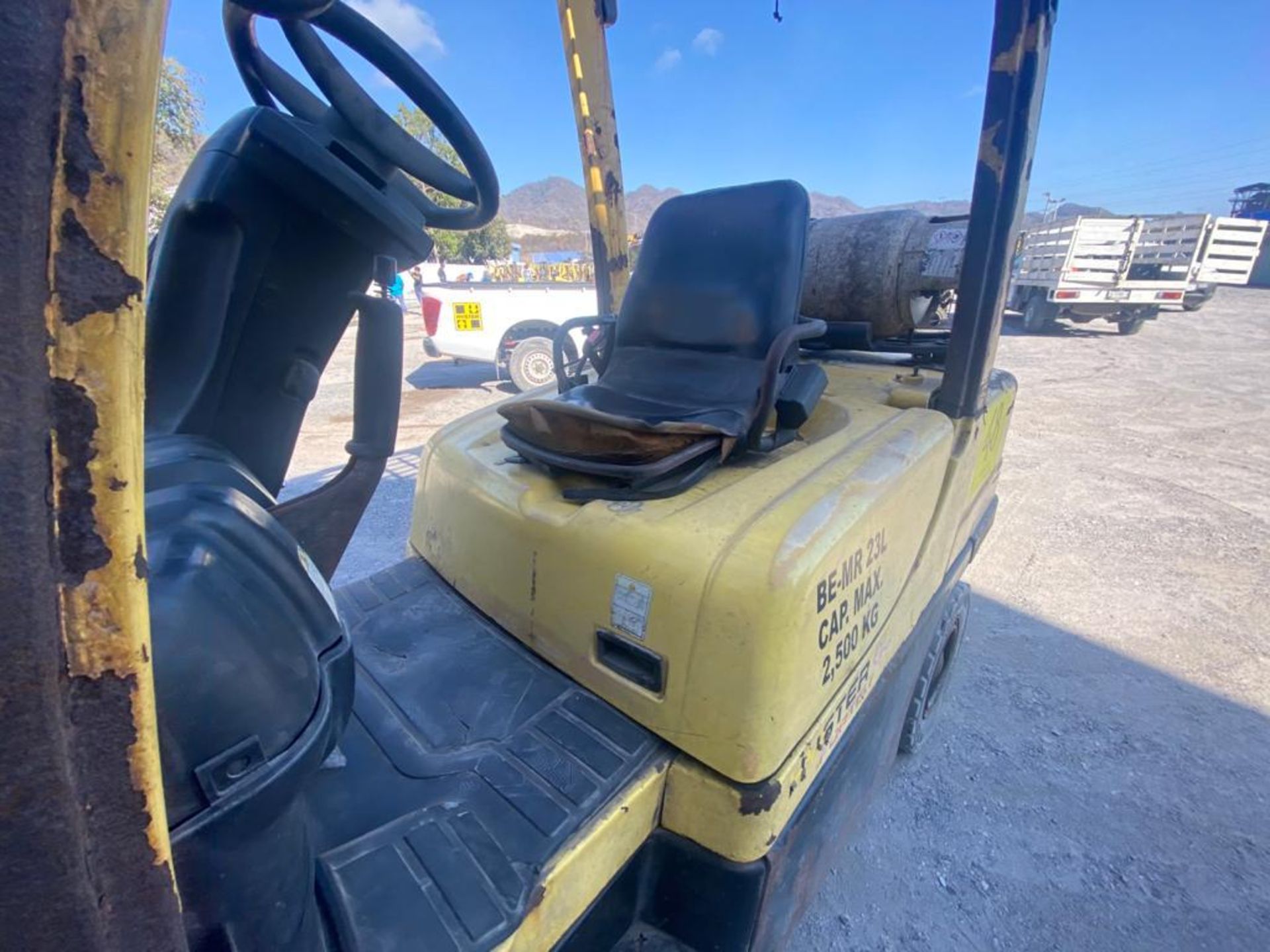 2013 HYSTER FORKLIFT, MODEL H60FT, S/N L177V13723L - Image 18 of 35