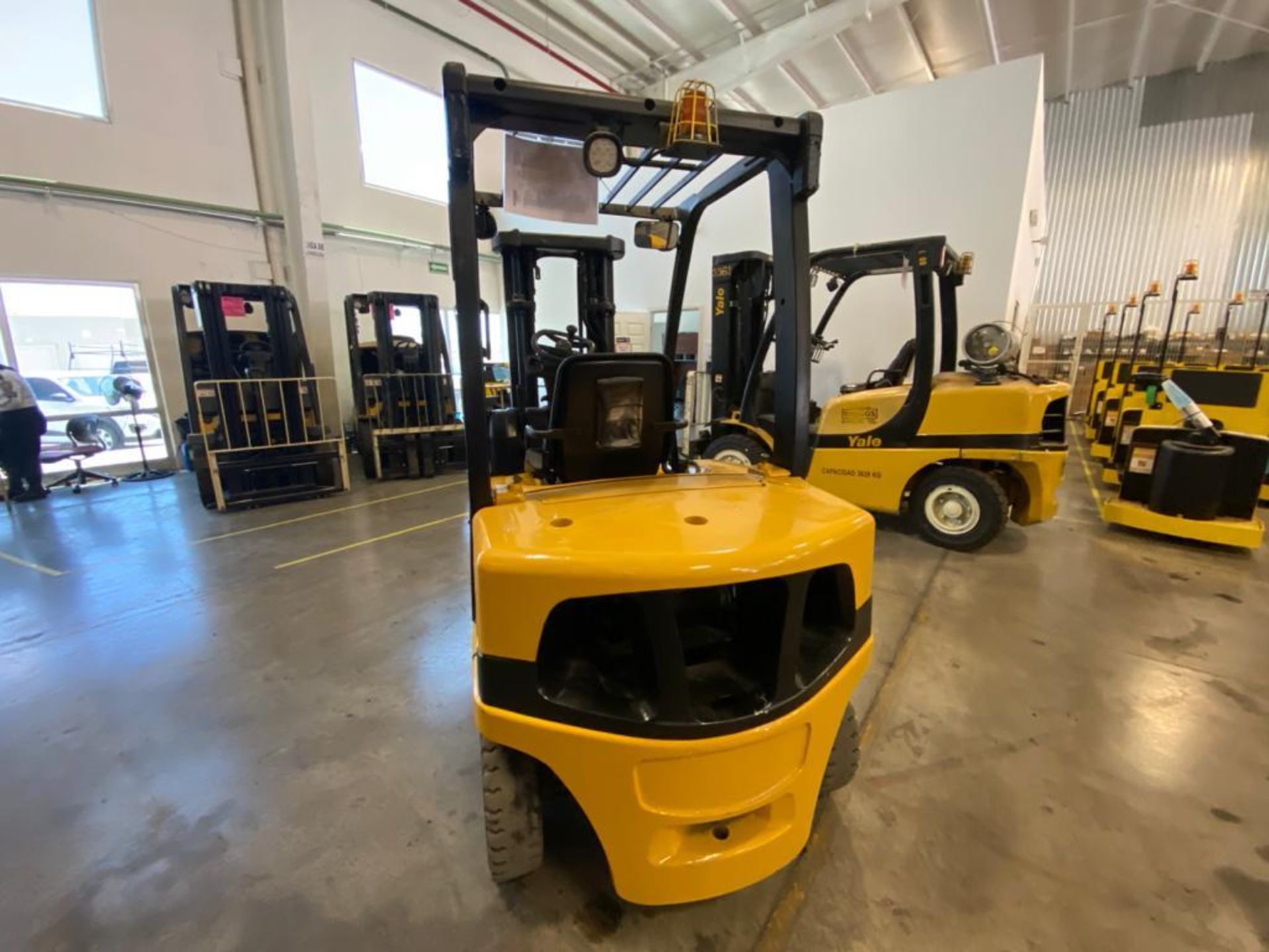 2013 YALE FORKLIFT, MODEL GP050VX, S/N B875V13403L - Image 5 of 23