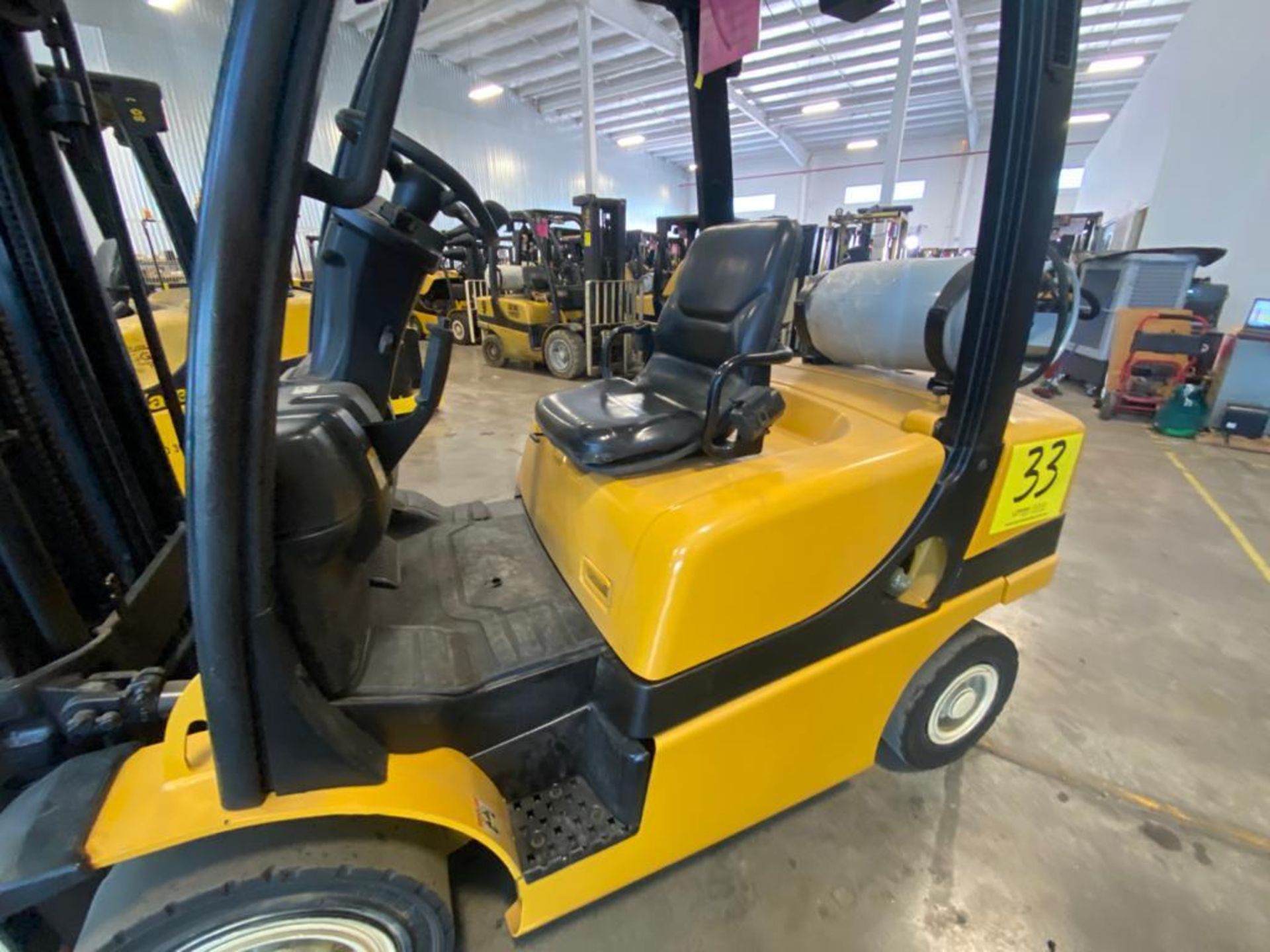 2014 YALE FORKLIFT, MODEL GP050VXNVAE084, S/N C875V02892M - Image 12 of 20