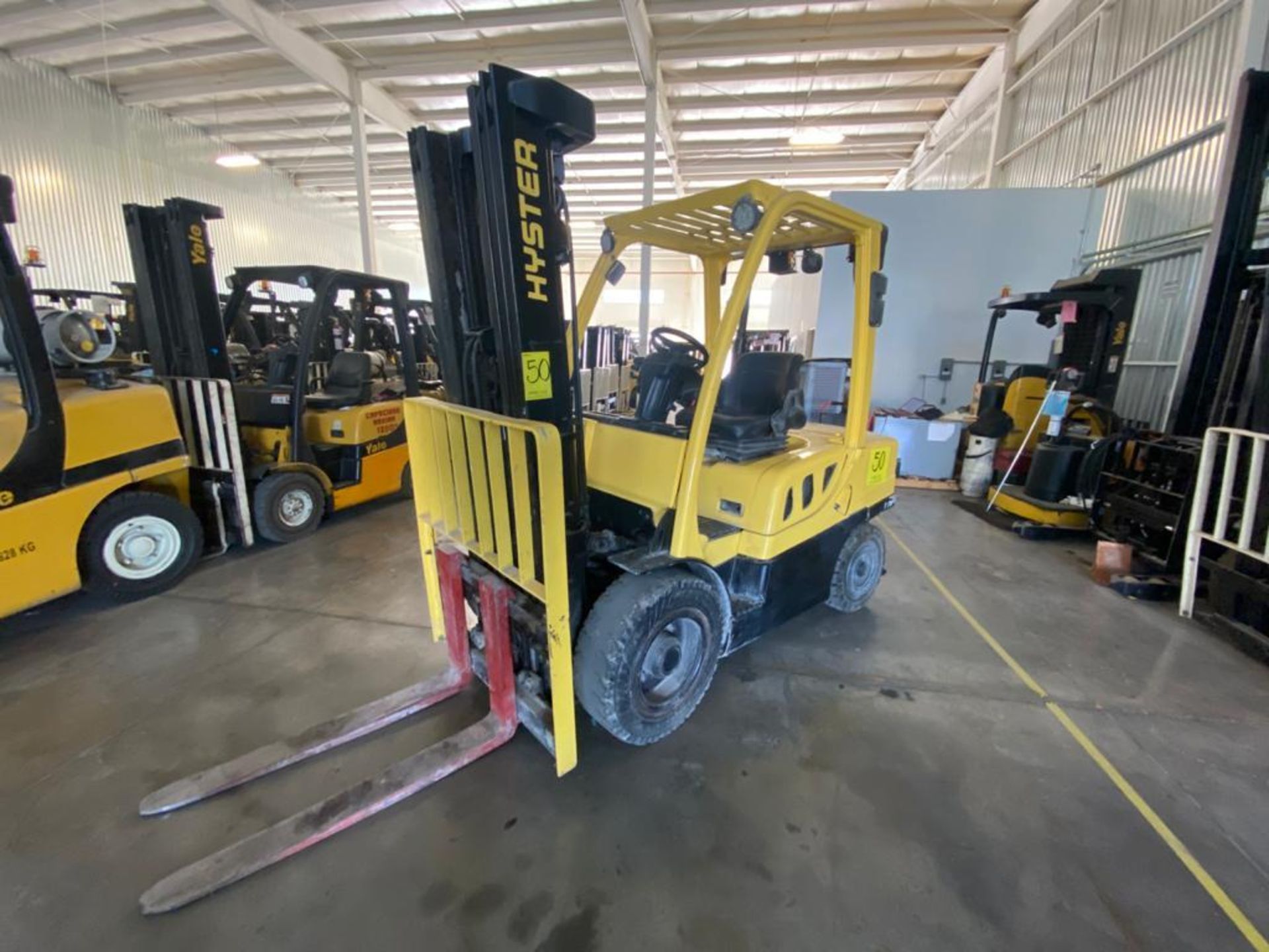 2014 HYSTER FORKLIFT, MODEL H70FT, S/N N177V03412M