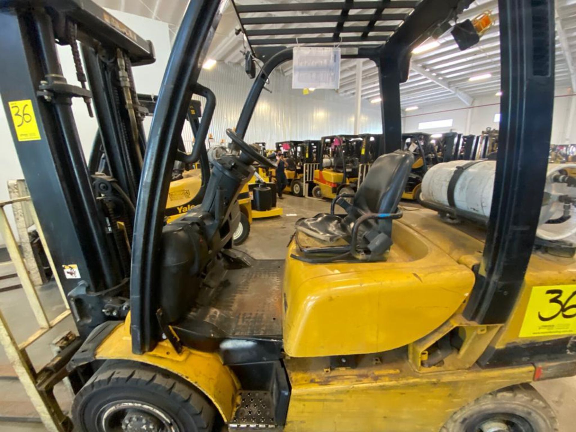 2013 YALE FORKLIFT, MODEL GP050VX, S/N B875V12084L - Image 11 of 21