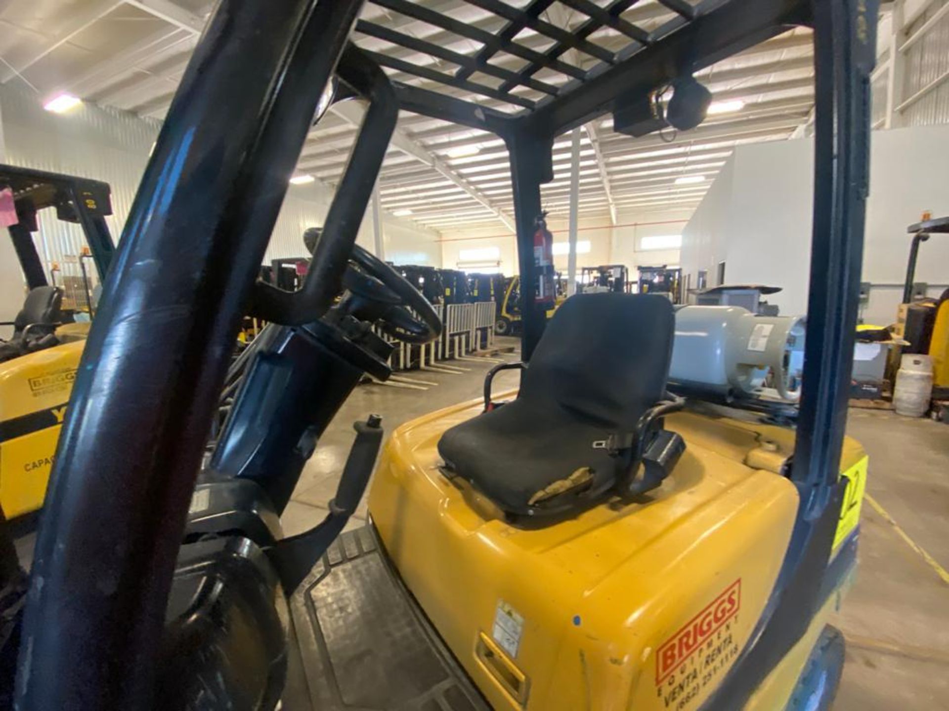 2014 YALE FORKLIFT, MODEL GLP050VXNVAE084, S/N C875V03246M - Image 17 of 31