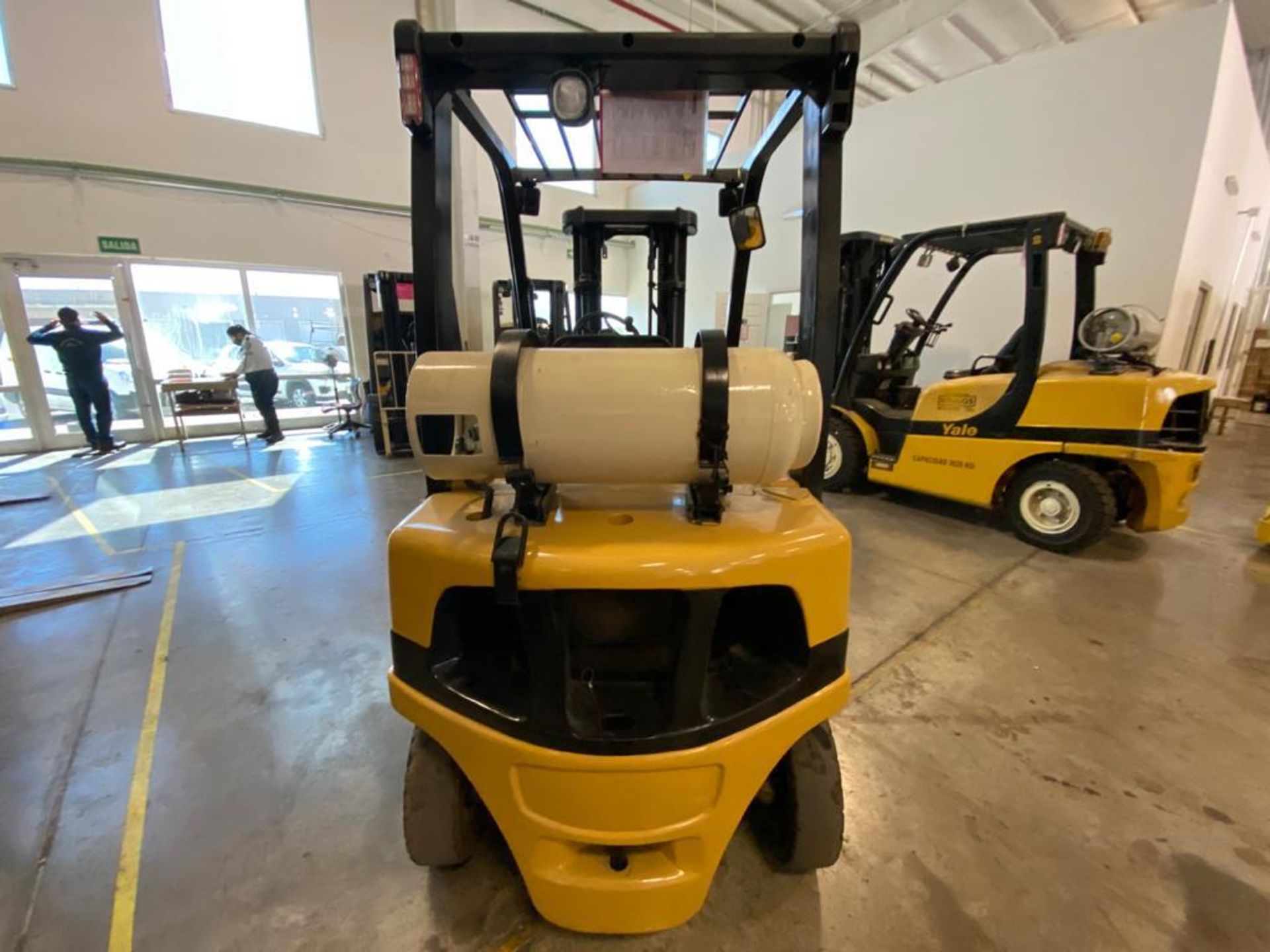 2012 YALE FORKLIFT, MODEL GLP040VXNVRE084, S/N B875V09086K - Image 4 of 27