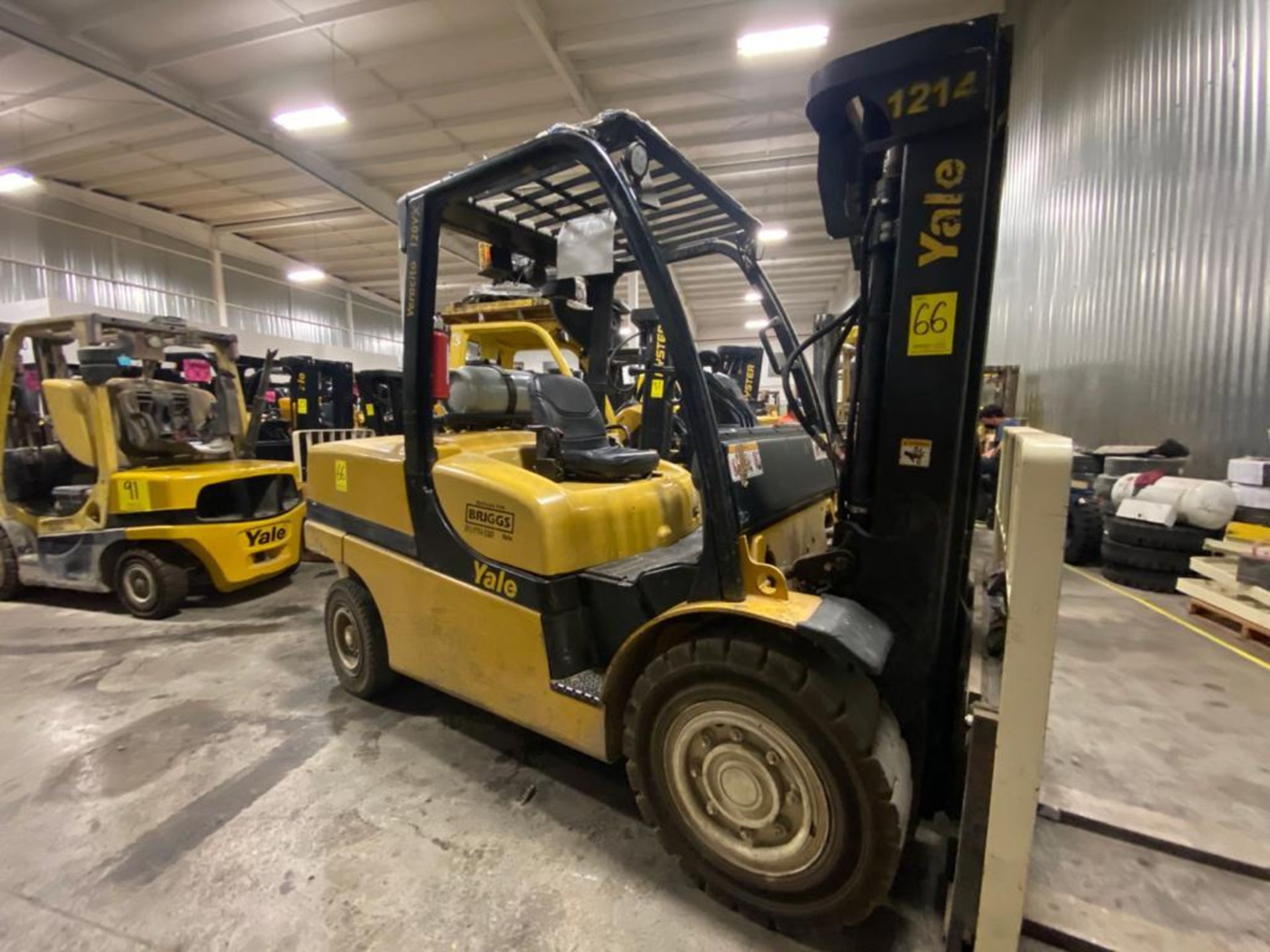 2010 YALE FORKLIFT, MODEL GP120VX, S/N G813V02280H - Image 17 of 38