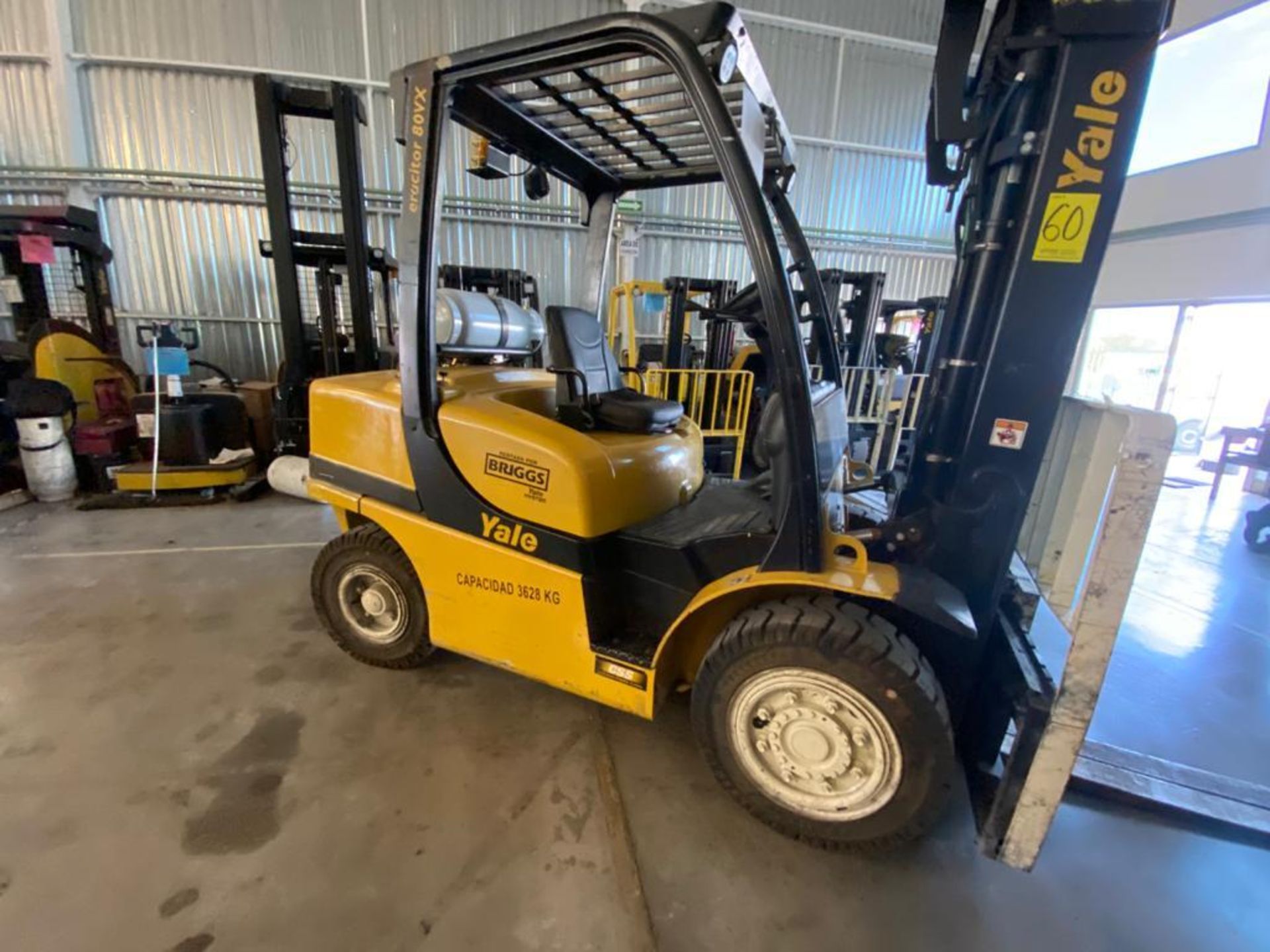 2015 YALE FORKLIFT, MODEL GP080VX, S/N J813V03368N - Image 12 of 21