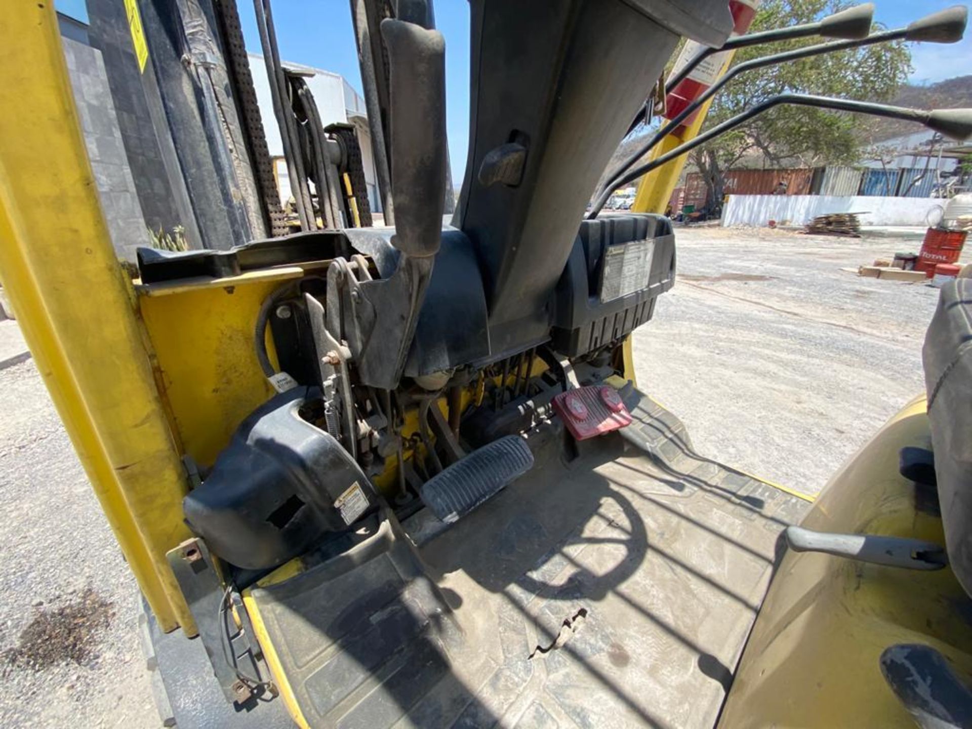 2012 HYSTER FORKLIFT, MODEL H60FT, S/N L177V10207K - Image 24 of 42