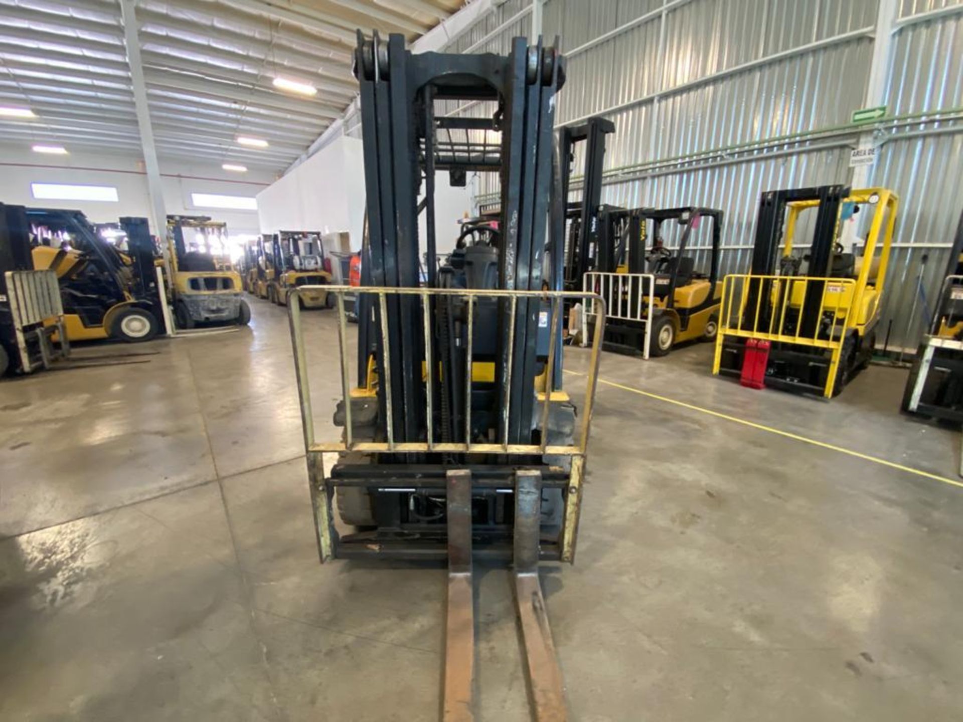 2013 YALE FORKLIFT, MODEL GP050VX, S/N B875V12084L - Image 9 of 21