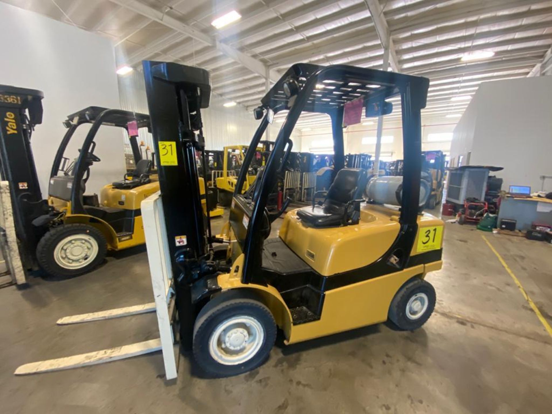 2014 YALE FORKLIFT, MODEL GP050VXNVAE084, S/N C875V02891M