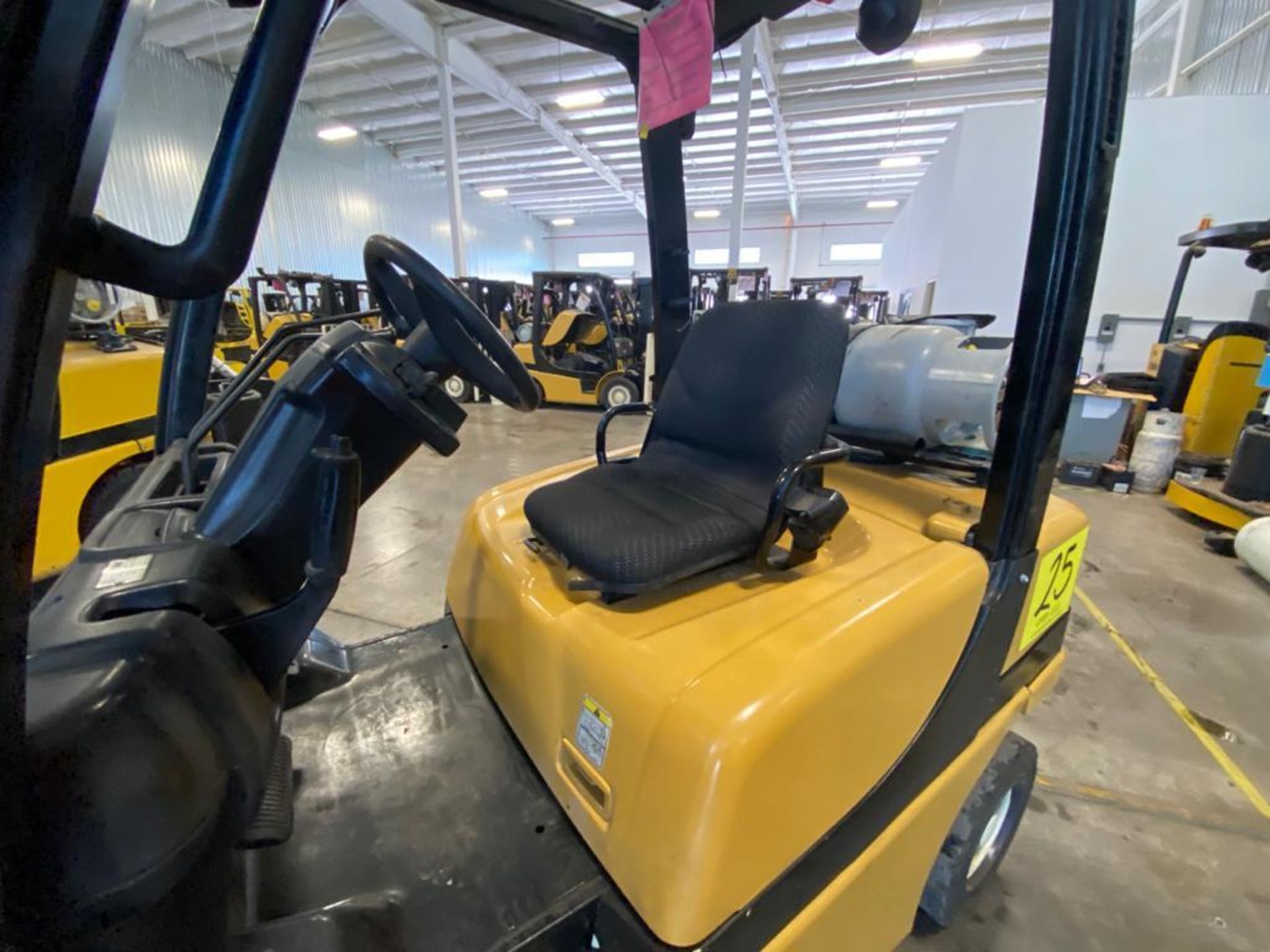 2014 YALE FORKLIFT, MODEL GLP050VXNVAE084, S/N C875V03247M - Image 16 of 25