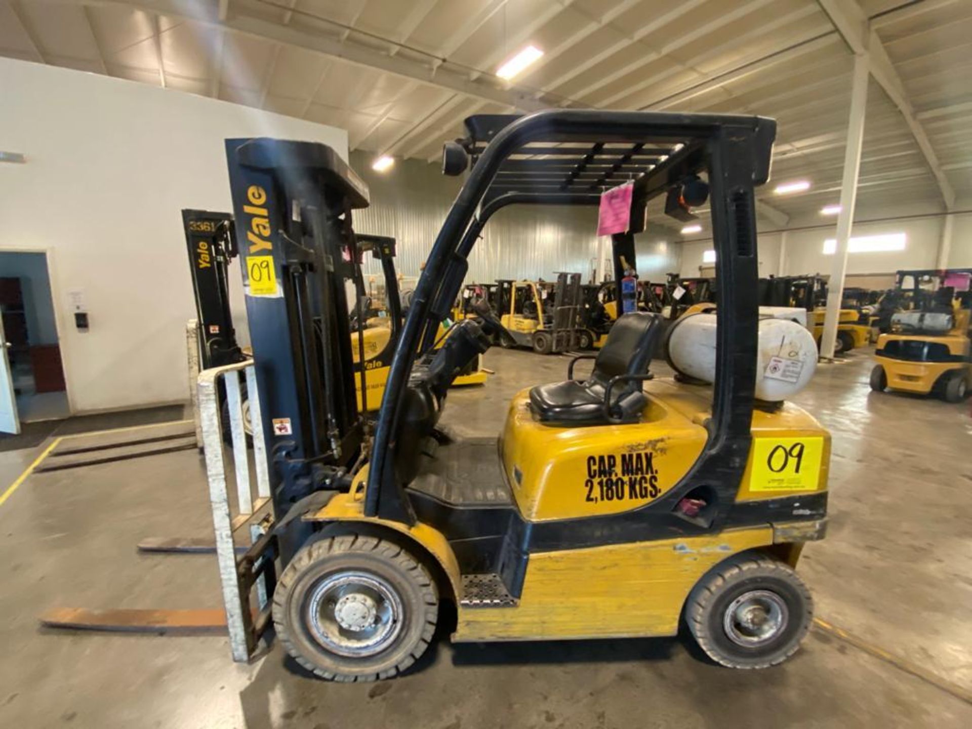 2014 YALE FORKLIFT, MODEL GP050VX, S/N B875V14817M - Image 2 of 24