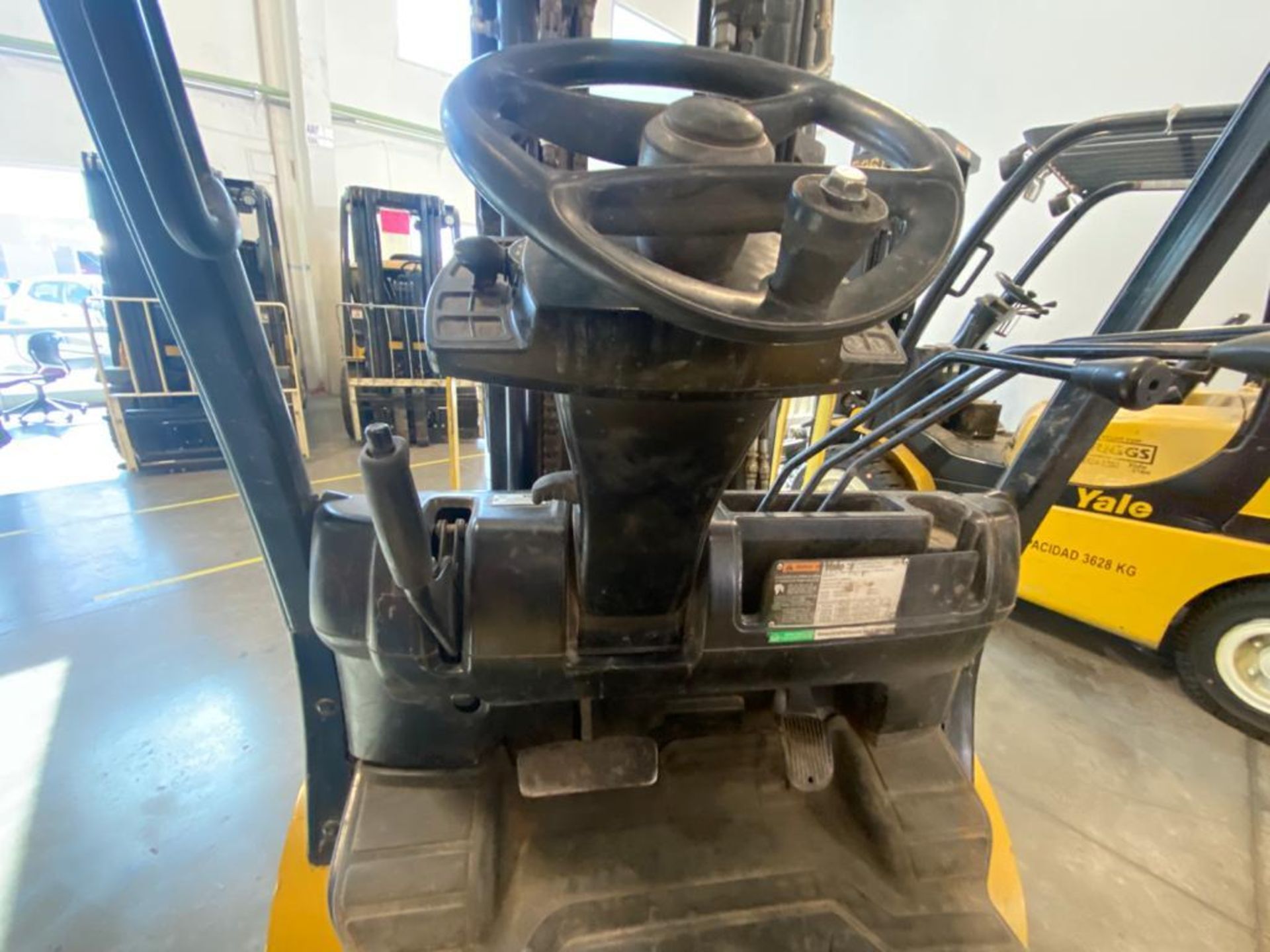 2014 YALE FORKLIFT, MODEL GP050VXNVAE084, S/N C875V02893M - Image 17 of 23