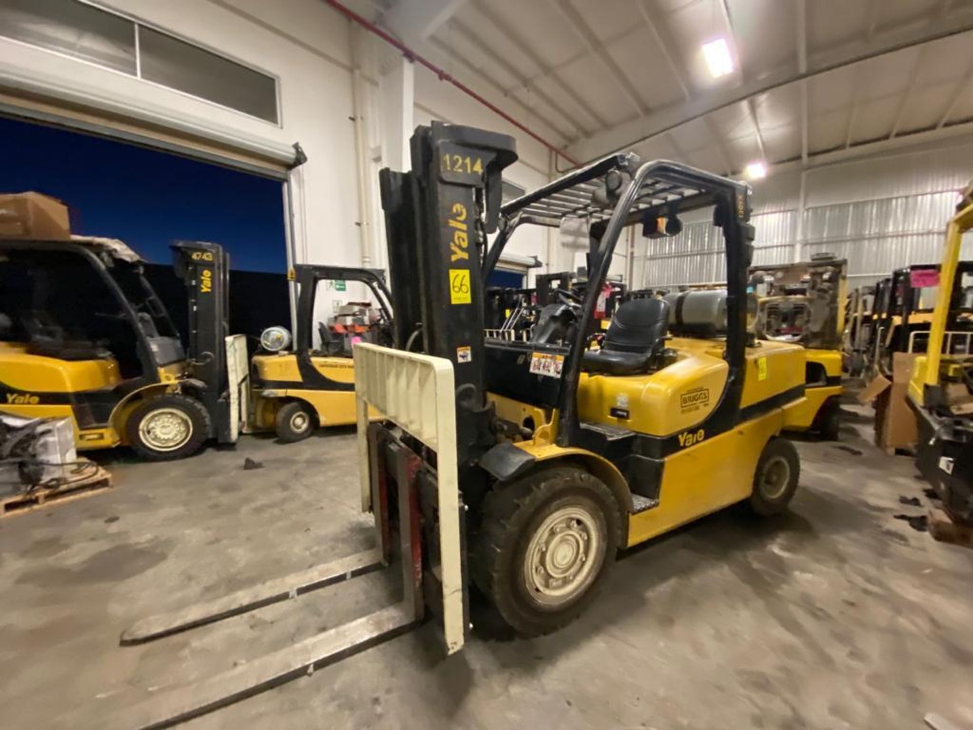 2010 YALE FORKLIFT, MODEL GP120VX, S/N G813V02280H