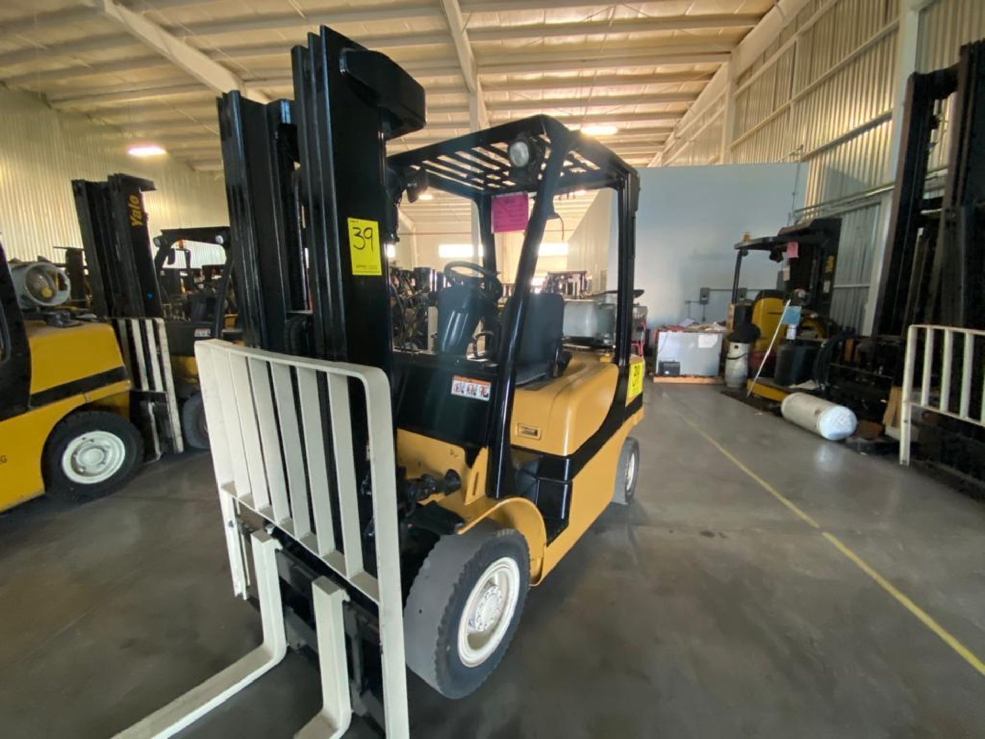 2014 YALE FORKLIFT, MODEL GLP050VXNVAE084, S/N C875V03245M