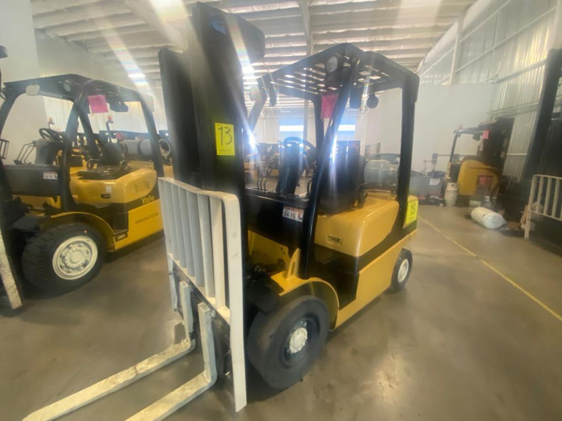 2014 YALE FORKLIFT, MODEL GLP050VXNVAE084, S/N C875V03244M - Image 12 of 30