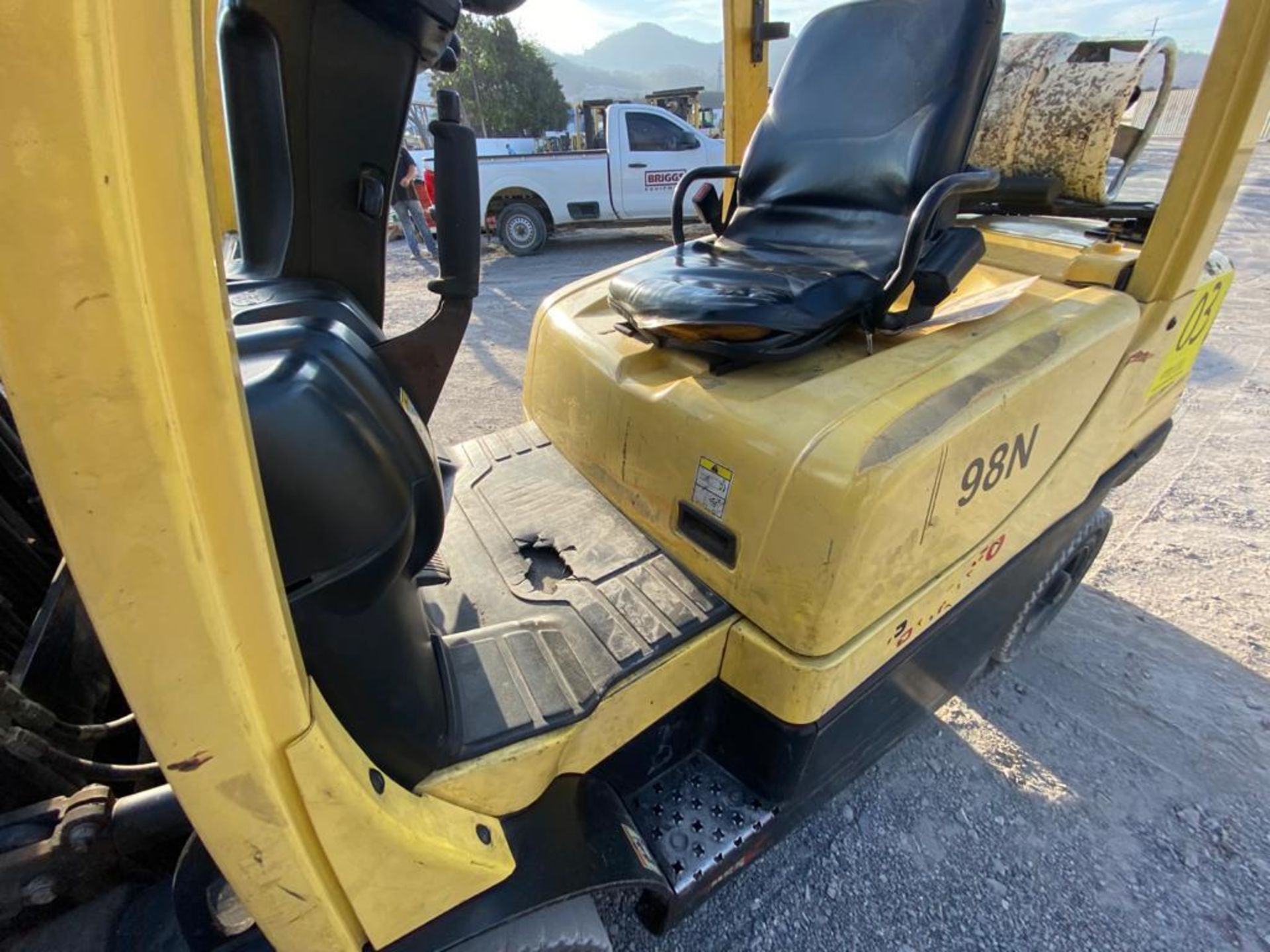 2015 HYSTER FORKLIFT, MODEL H50FT, S/N P177V02698N - Image 16 of 32