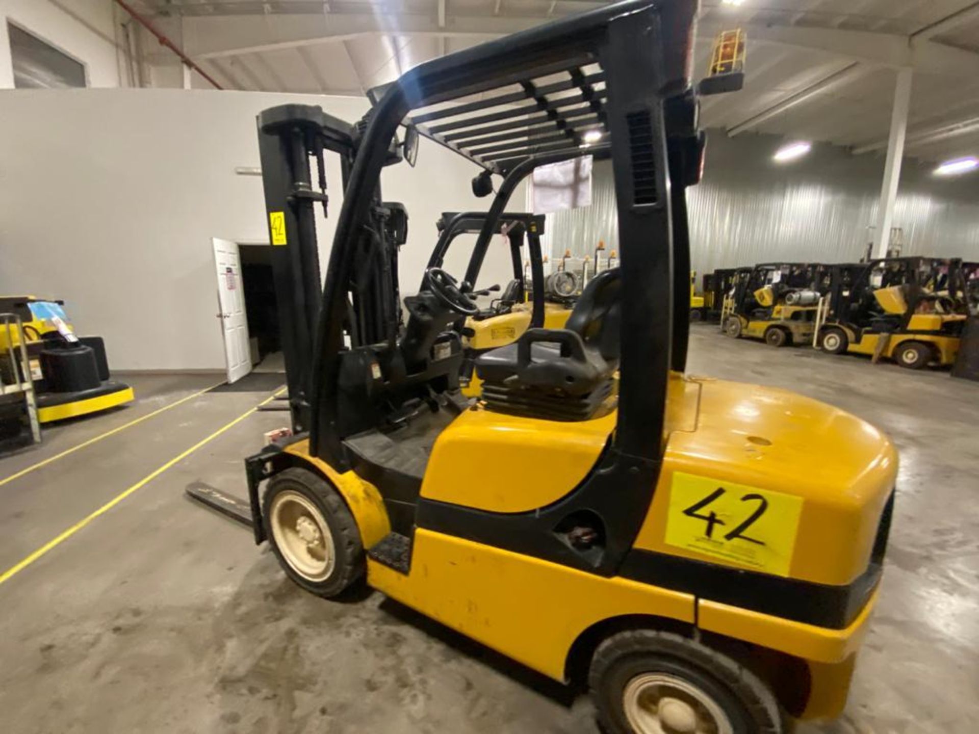 2012 YALE FORKLIFT, MODEL GP060VX, S/N B875V10610K - Image 4 of 35