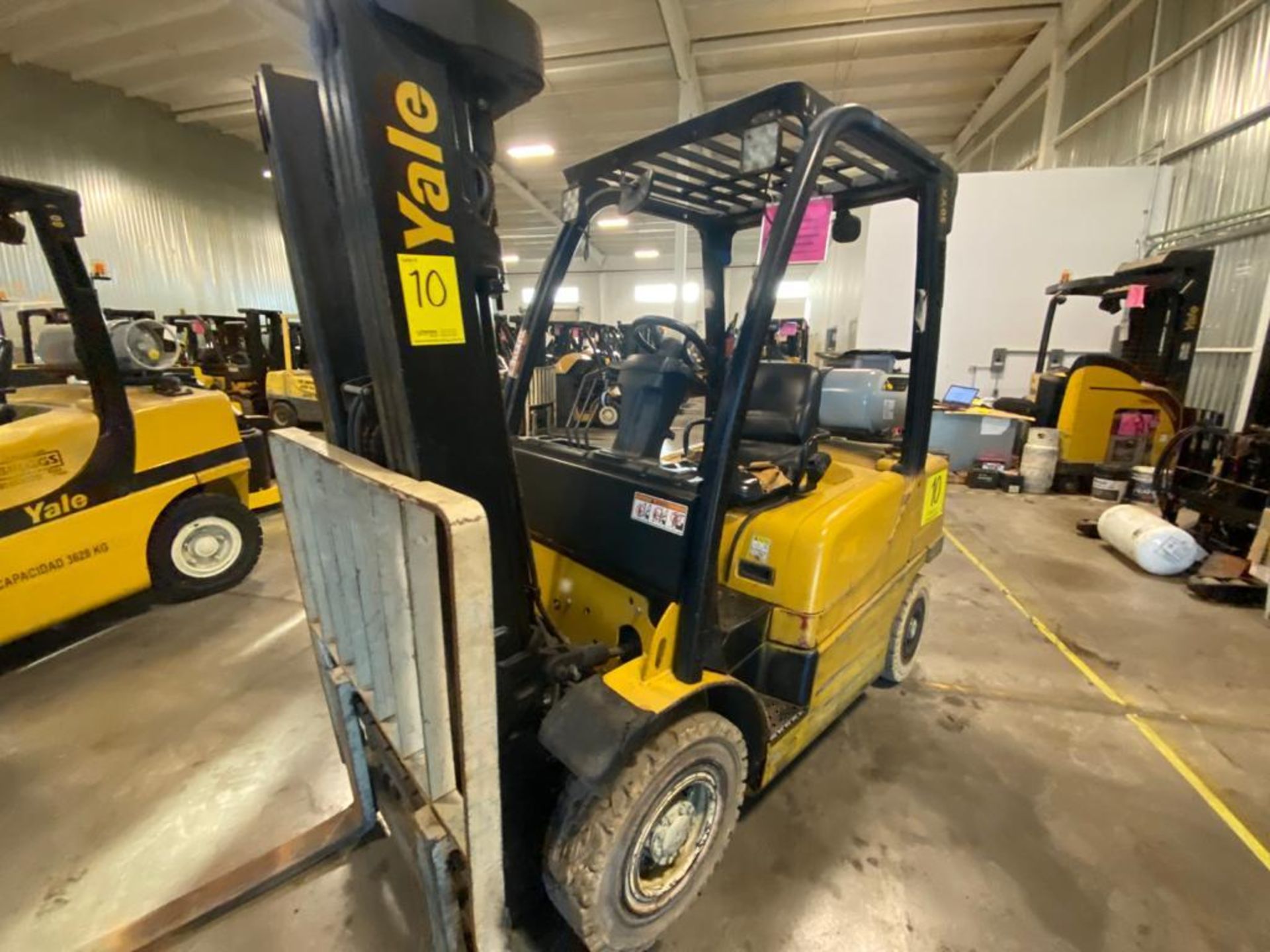 2013 YALE FORKLIFT, MODEL GP050VX, S/N B875V13259L - Image 11 of 24