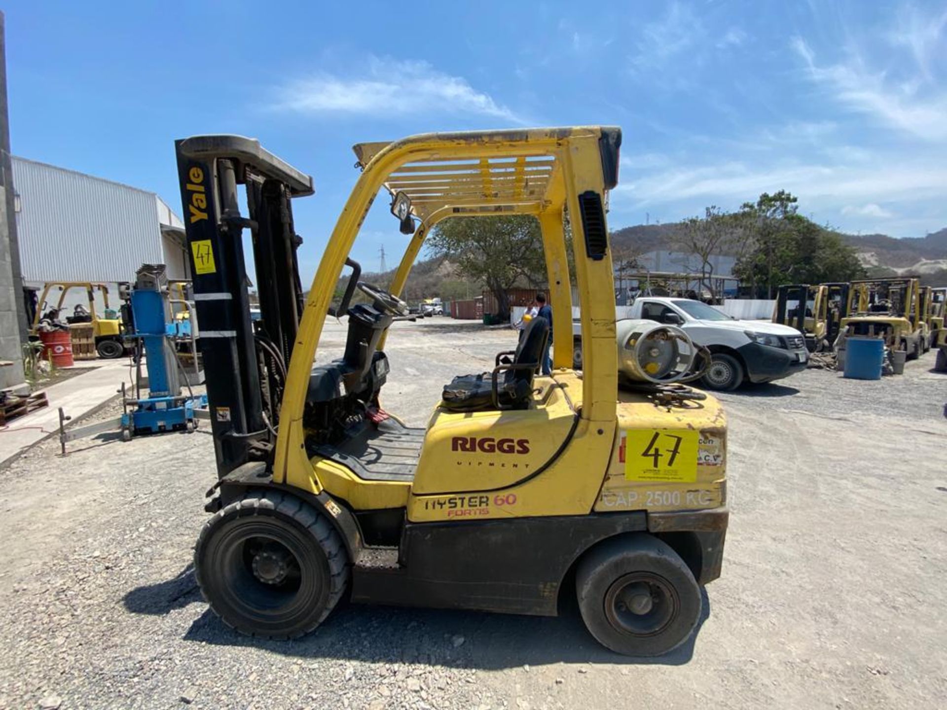 2012 HYSTER FORKLIFT, MODEL H60FT, S/N L177V10208K - Image 4 of 35