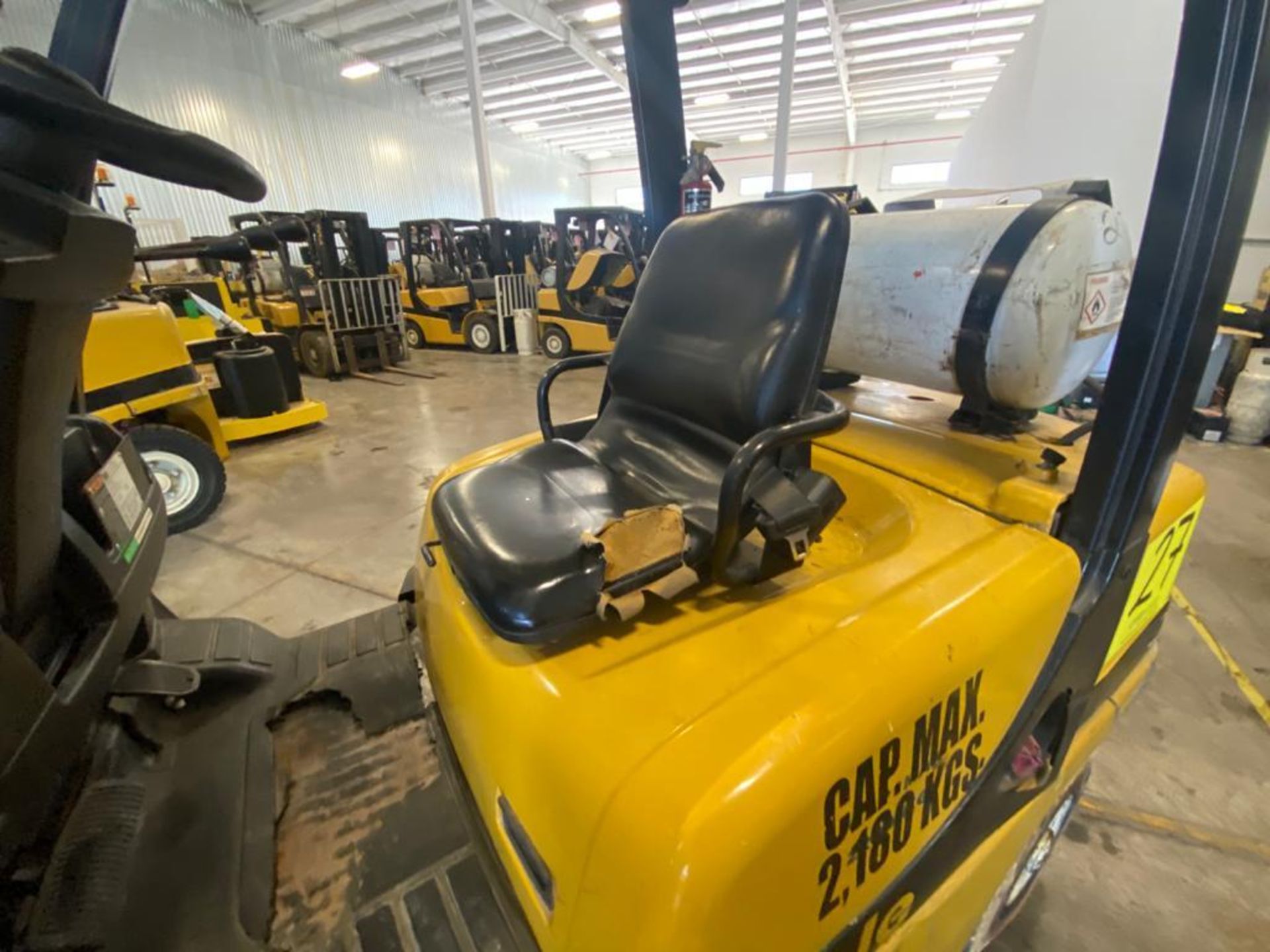 2014 YALE FORKLIFT, MODEL GP050VX, S/N B875V14865M - Image 13 of 26