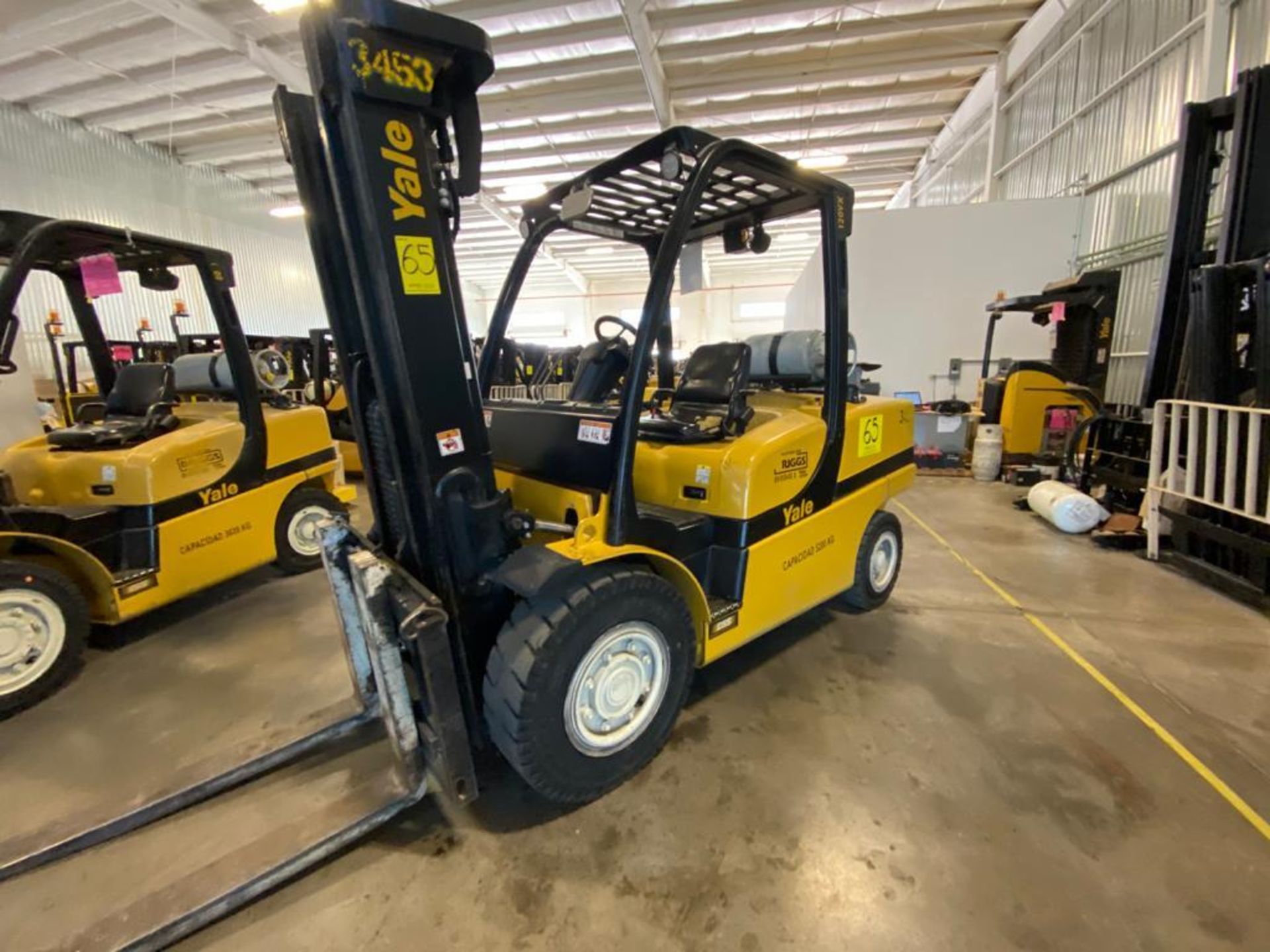 2015 YALE FORKLIFT, MODEL GP120VX, S/N J813V03453N - Image 2 of 31