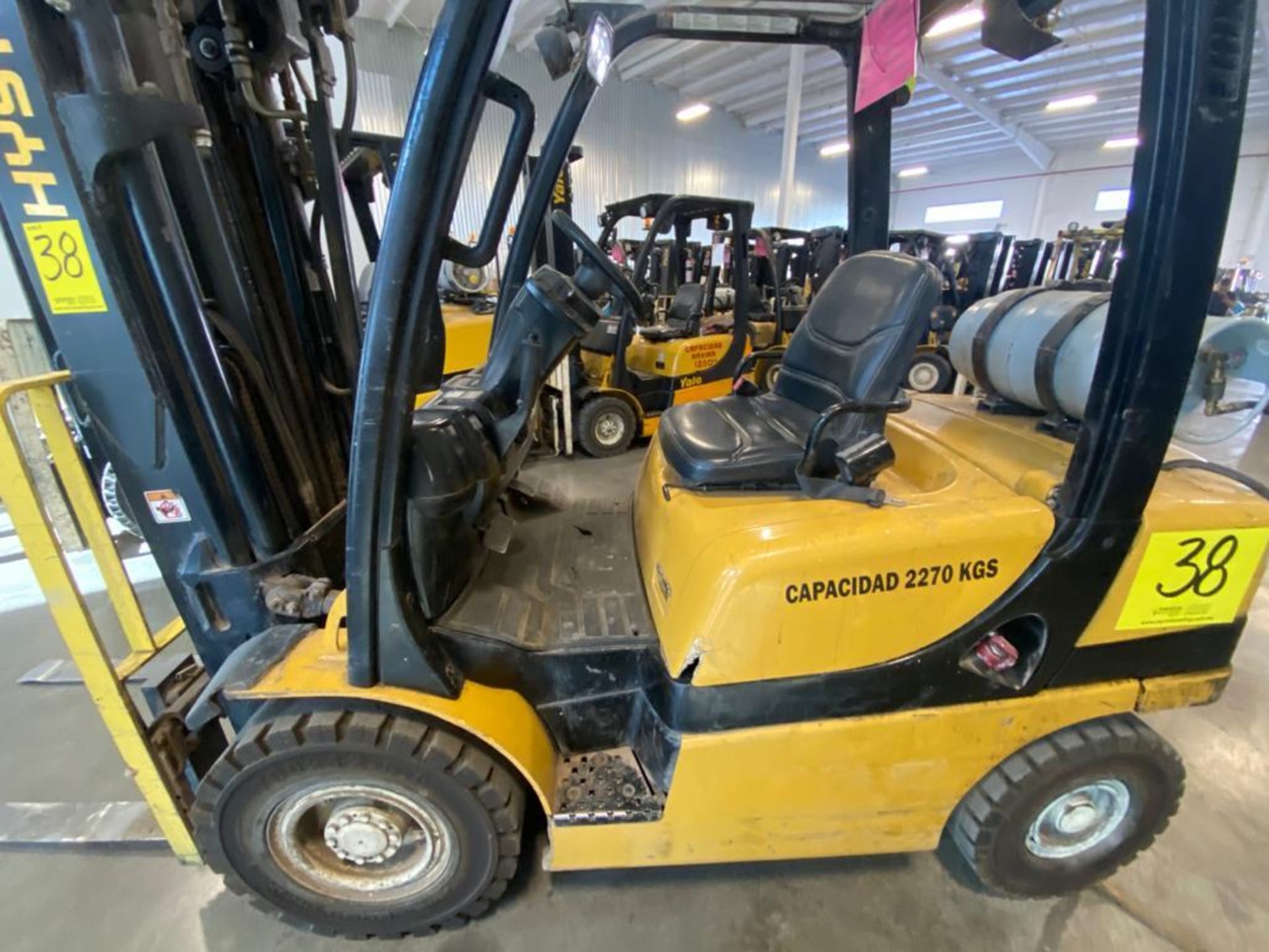 2014 YALE FORKLIFT, MODEL GP050VXNVAE084, S/N C875V02893M - Image 12 of 23