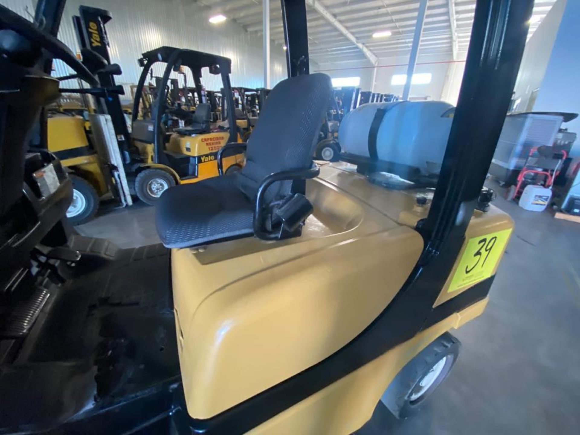 2014 YALE FORKLIFT, MODEL GLP050VXNVAE084, S/N C875V03245M - Image 17 of 27