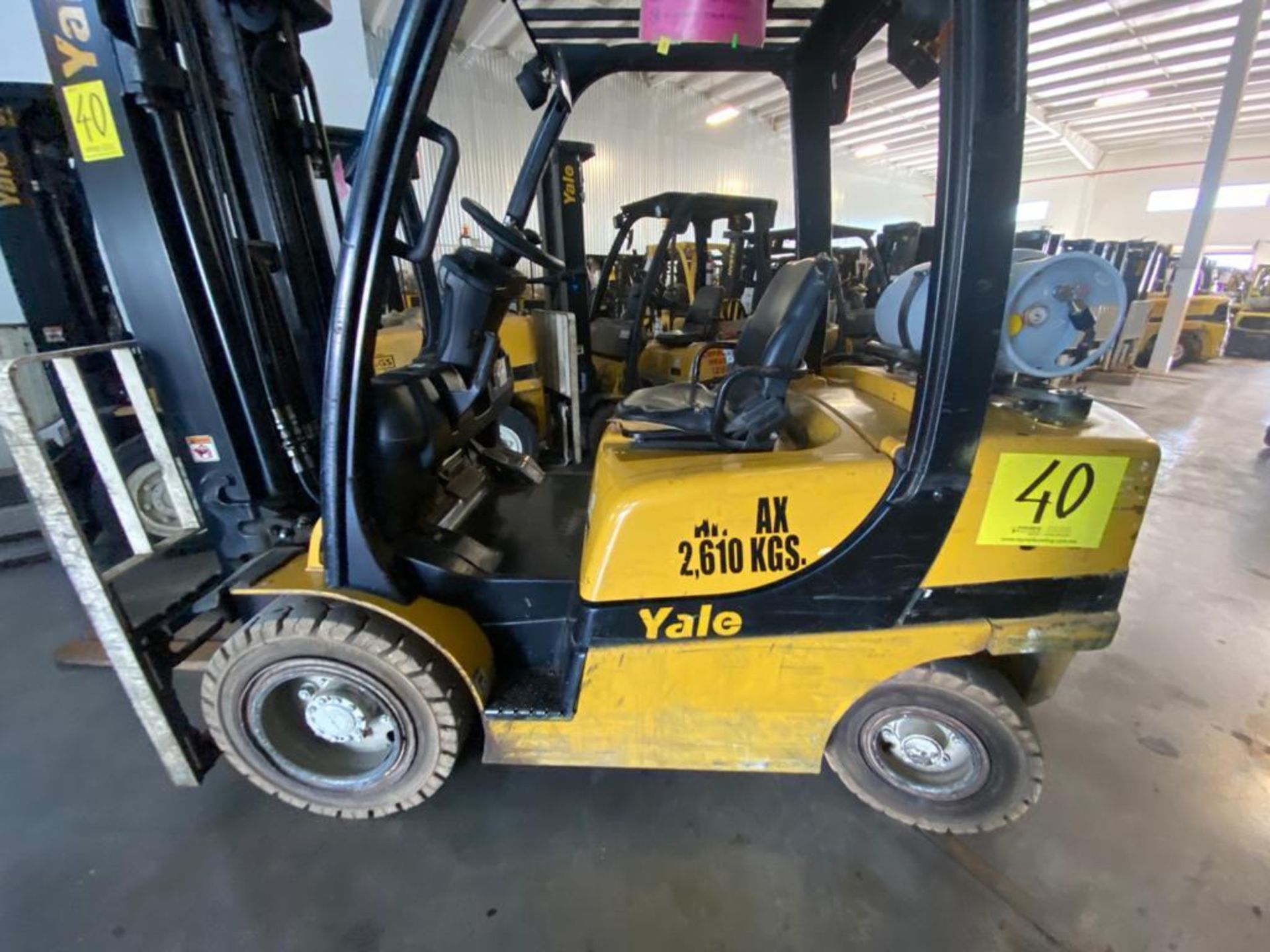 2016 YALE FORKLIFT, MODEL GP060VX, S/N D875V05152P - Image 10 of 21