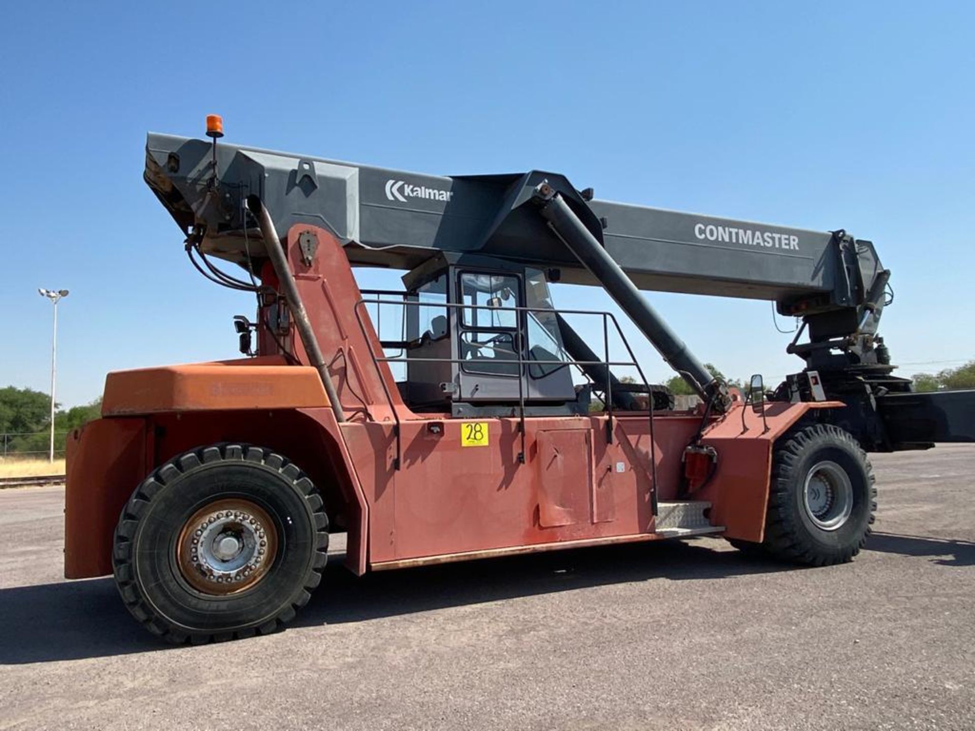 Reach Stacker marca Kalmar, año 2004, modelo DRS4531-55, No de serie T341140079 - Image 17 of 57