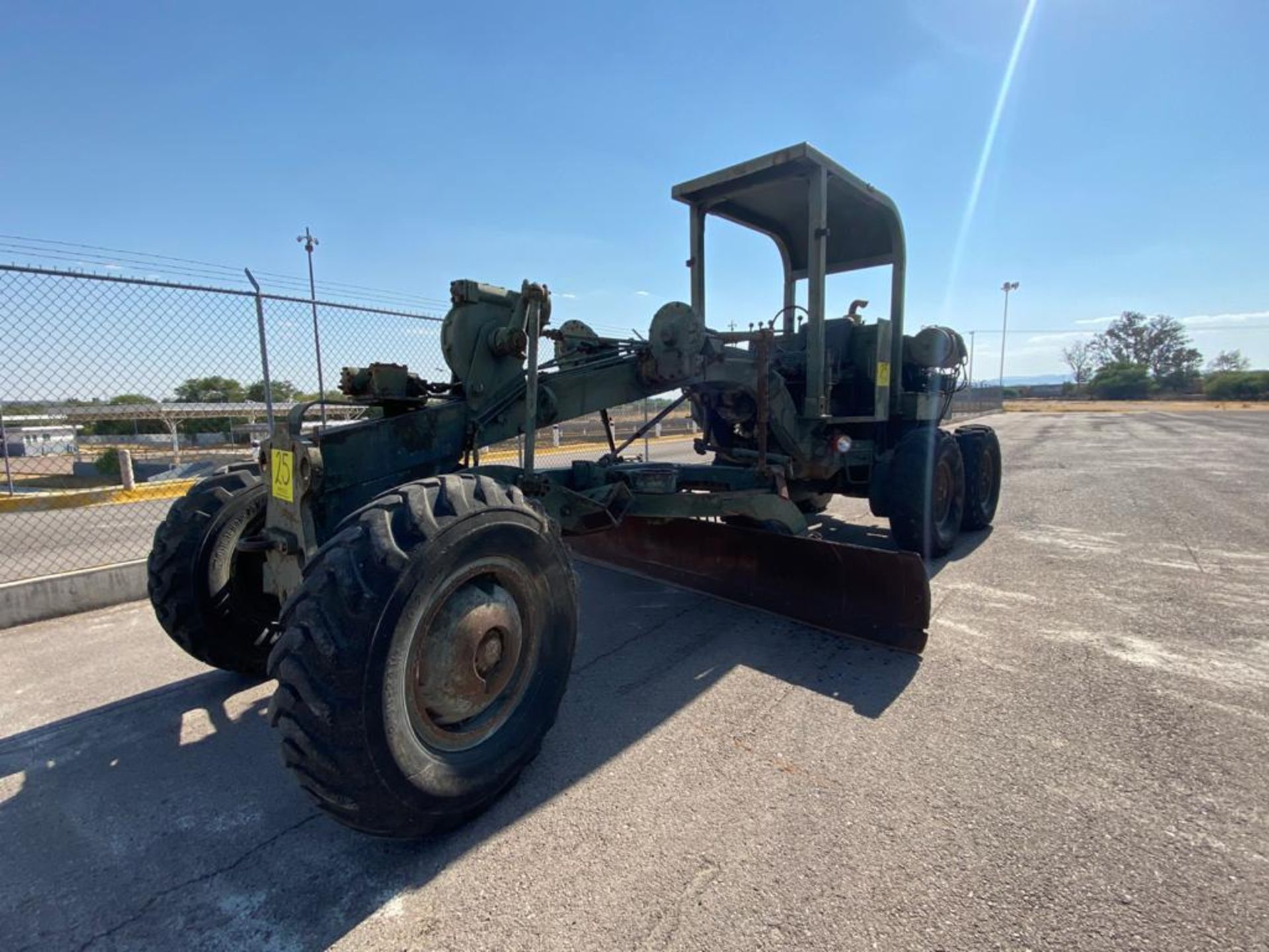 1970 Wabco4 440H Motor Grader, Serial number 440HAGM1398, Motor number 4A156316*RC*4057C - Image 10 of 77