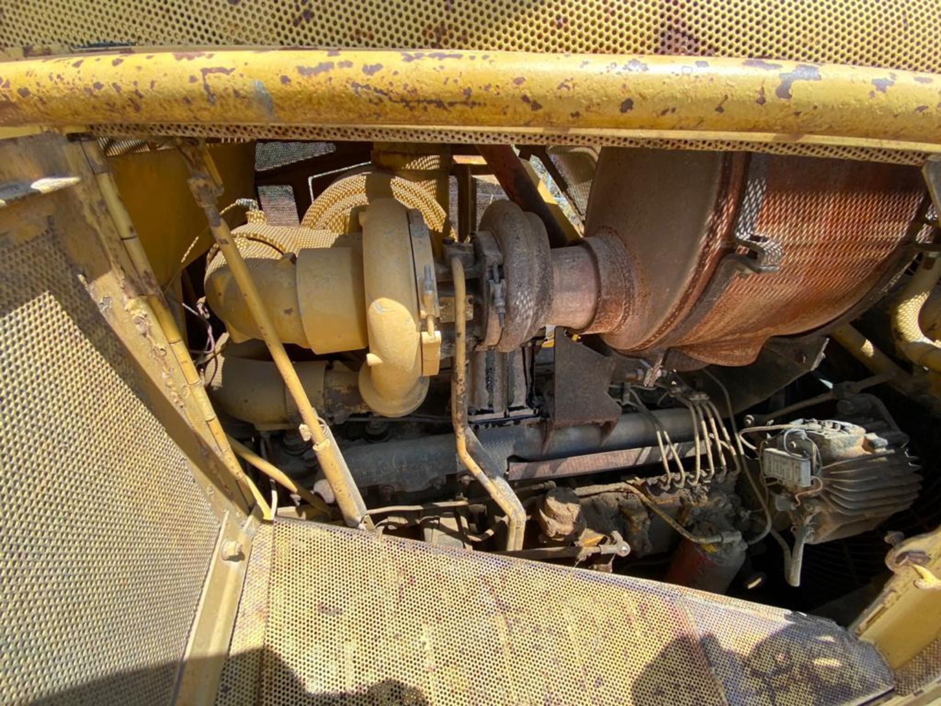 Caterpillar D7G Bulldozer, Serial number 92V5897, Diesel motor , Motor number 3306 - Image 37 of 48