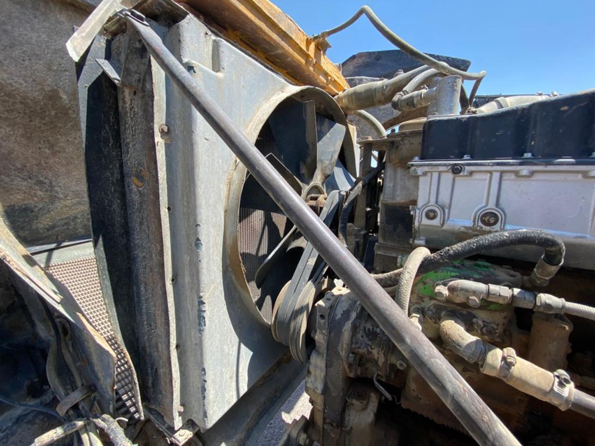 1982 Kenworth Dump Truck, standard transmission of 10 speeds, with Cummins motor - Image 51 of 67