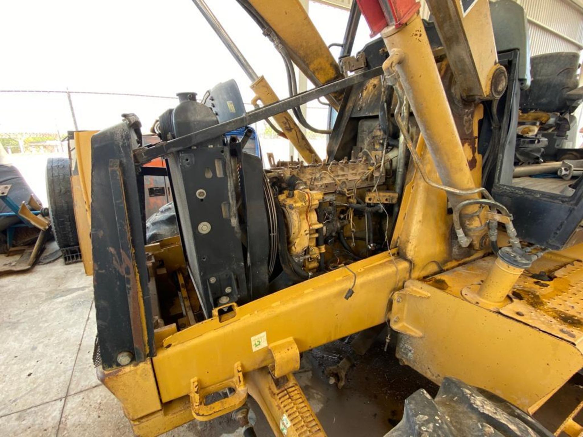 Caterpillar 416D Loader Backhoe, Serial number CAT0416DVBFP16129, Motor number 3054C - Image 35 of 58