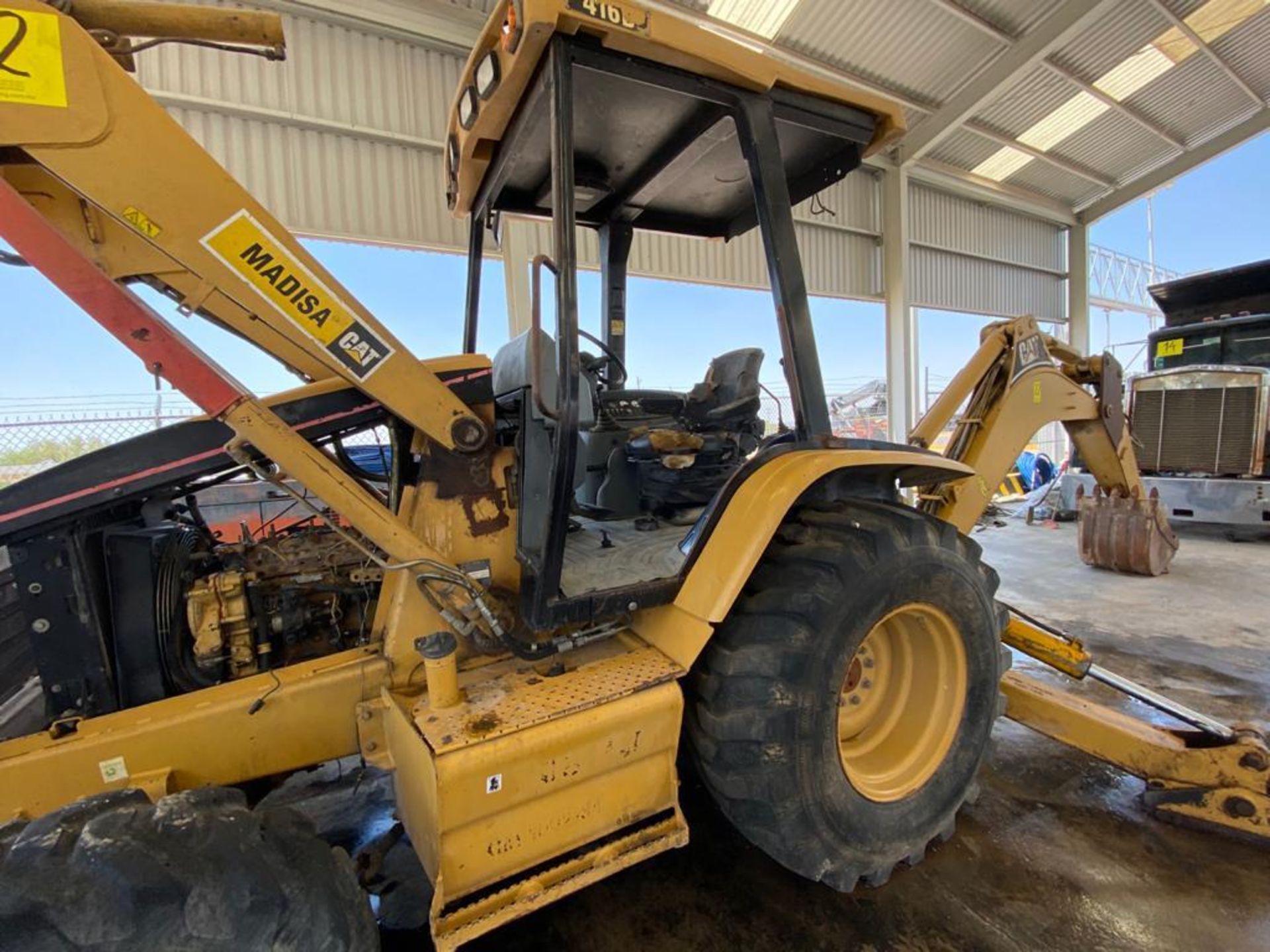 Caterpillar 416D Loader Backhoe, Serial number CAT0416DVBFP16129, Motor number 3054C - Image 33 of 58