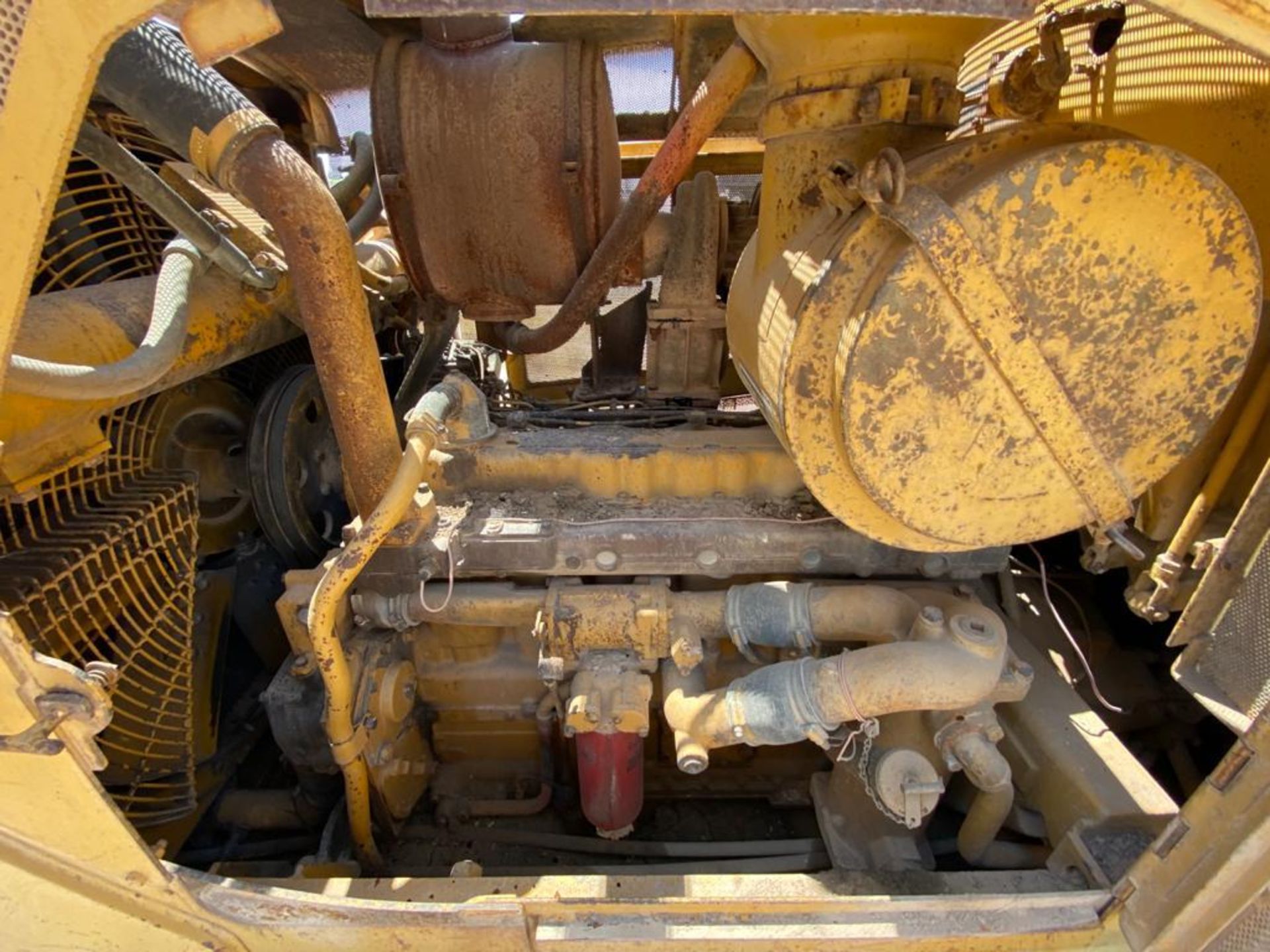 Caterpillar D7G Bulldozer, Serial number 92V5897, Diesel motor , Motor number 3306 - Image 31 of 48