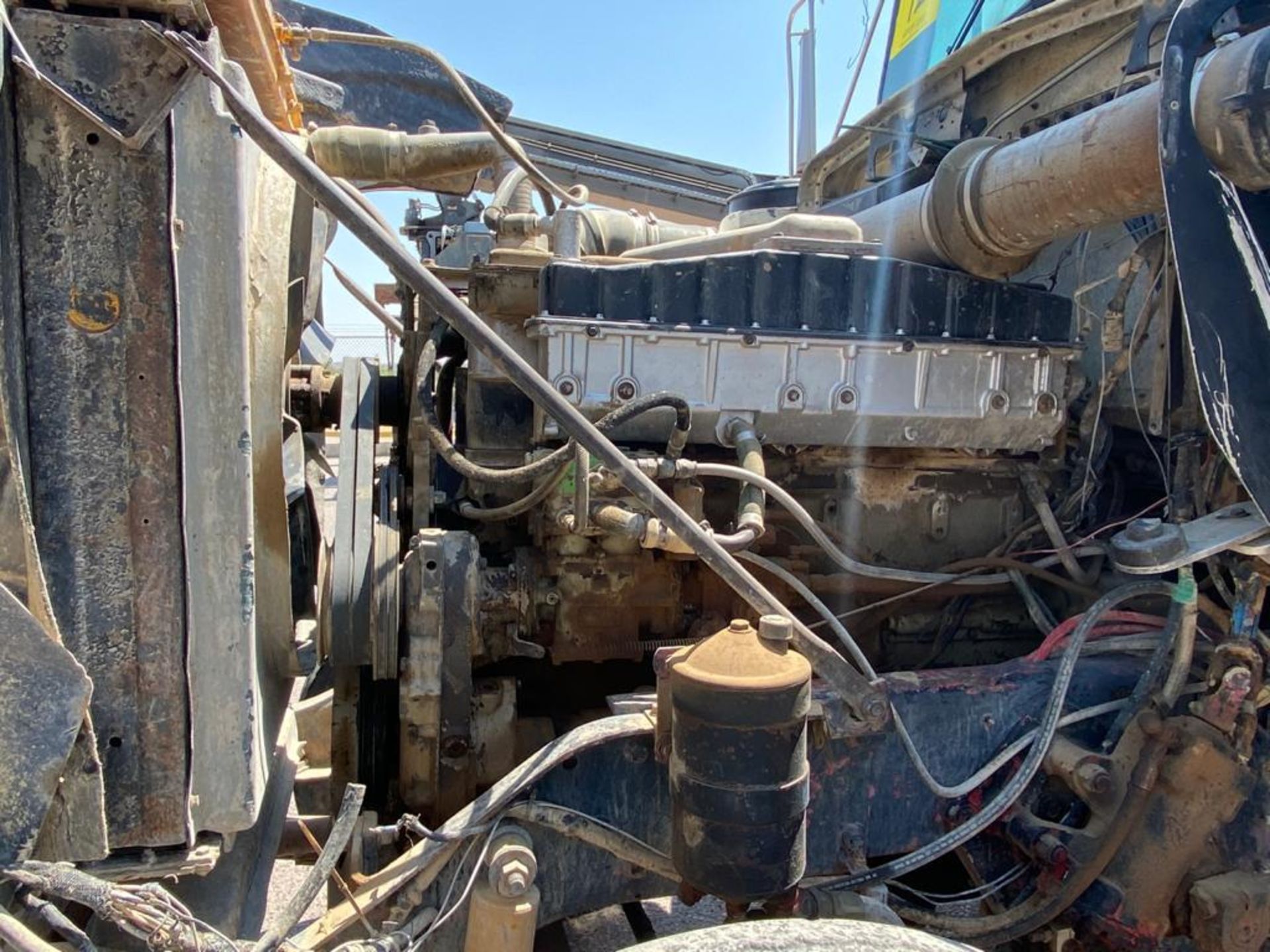 1982 Kenworth Dump Truck, standard transmission of 10 speeds, with Cummins motor - Image 55 of 67