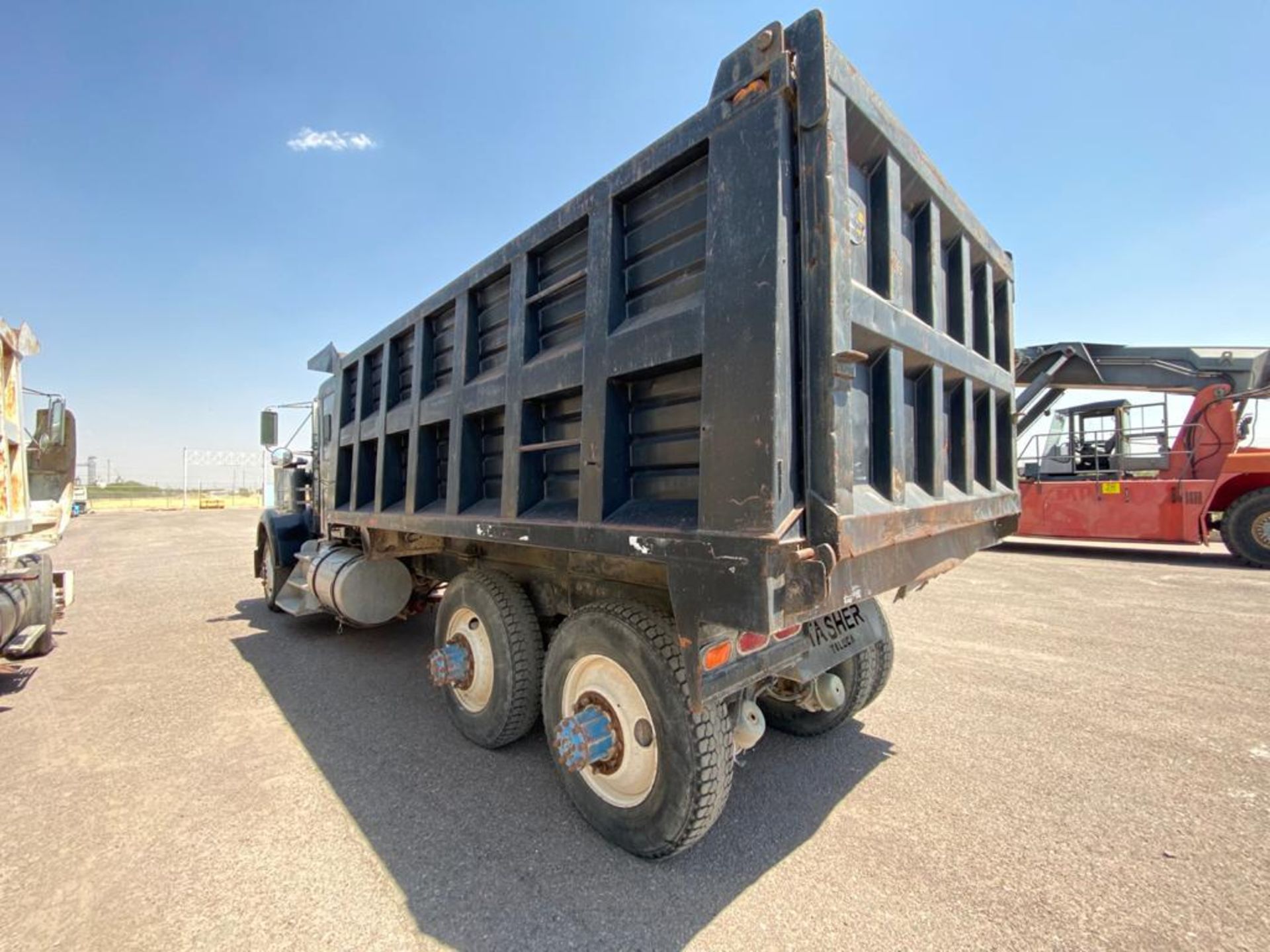 1982 Kenworth Dump Truck, standard transmission of 10 speeds, with Cummins motor - Image 12 of 67