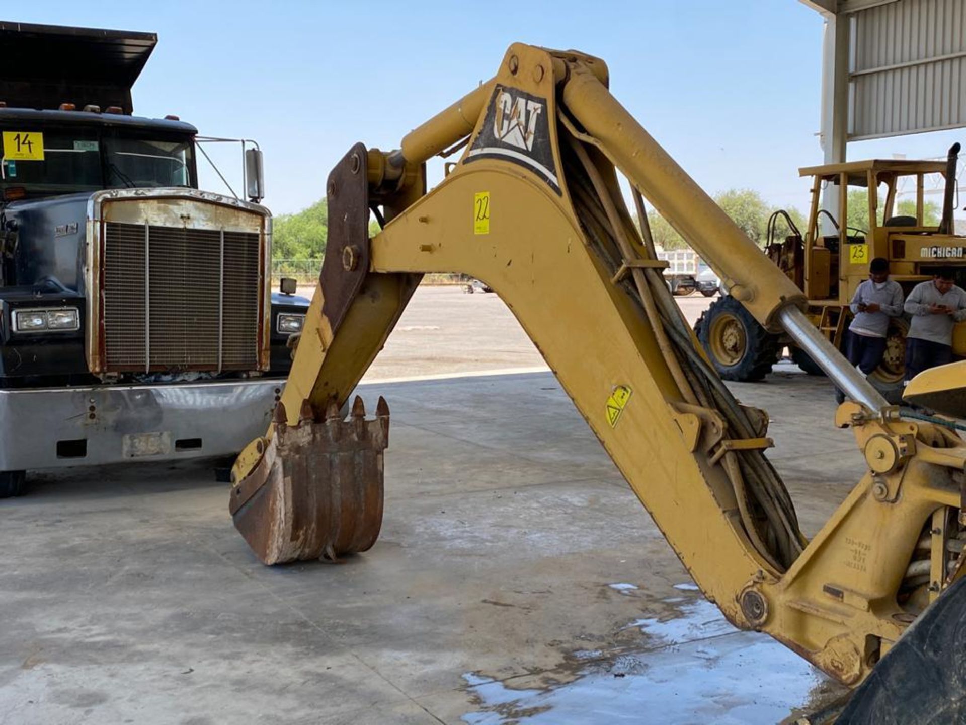 Caterpillar 416D Loader Backhoe, Serial number CAT0416DVBFP16129, Motor number 3054C - Image 30 of 58