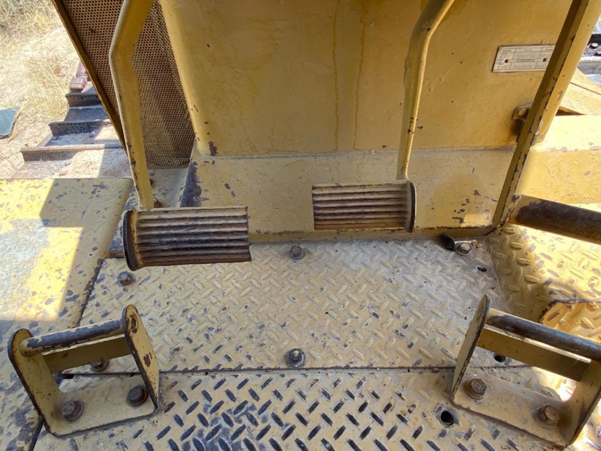 Caterpillar D7G Bulldozer, Serial number 92V5897, Diesel motor , Motor number 3306 - Image 24 of 48