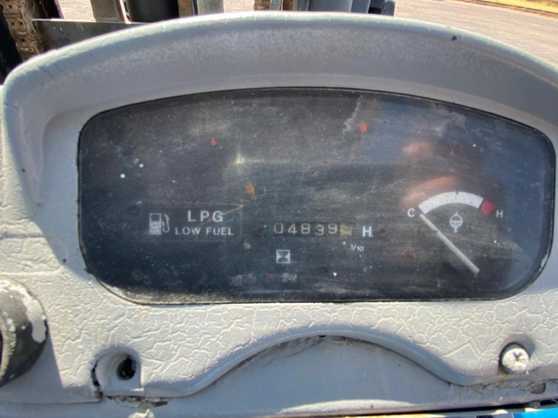 Clark Forklift, Model CMP70, Serial number CMP570L-0271-6883KF, automatic transmission - Image 27 of 43