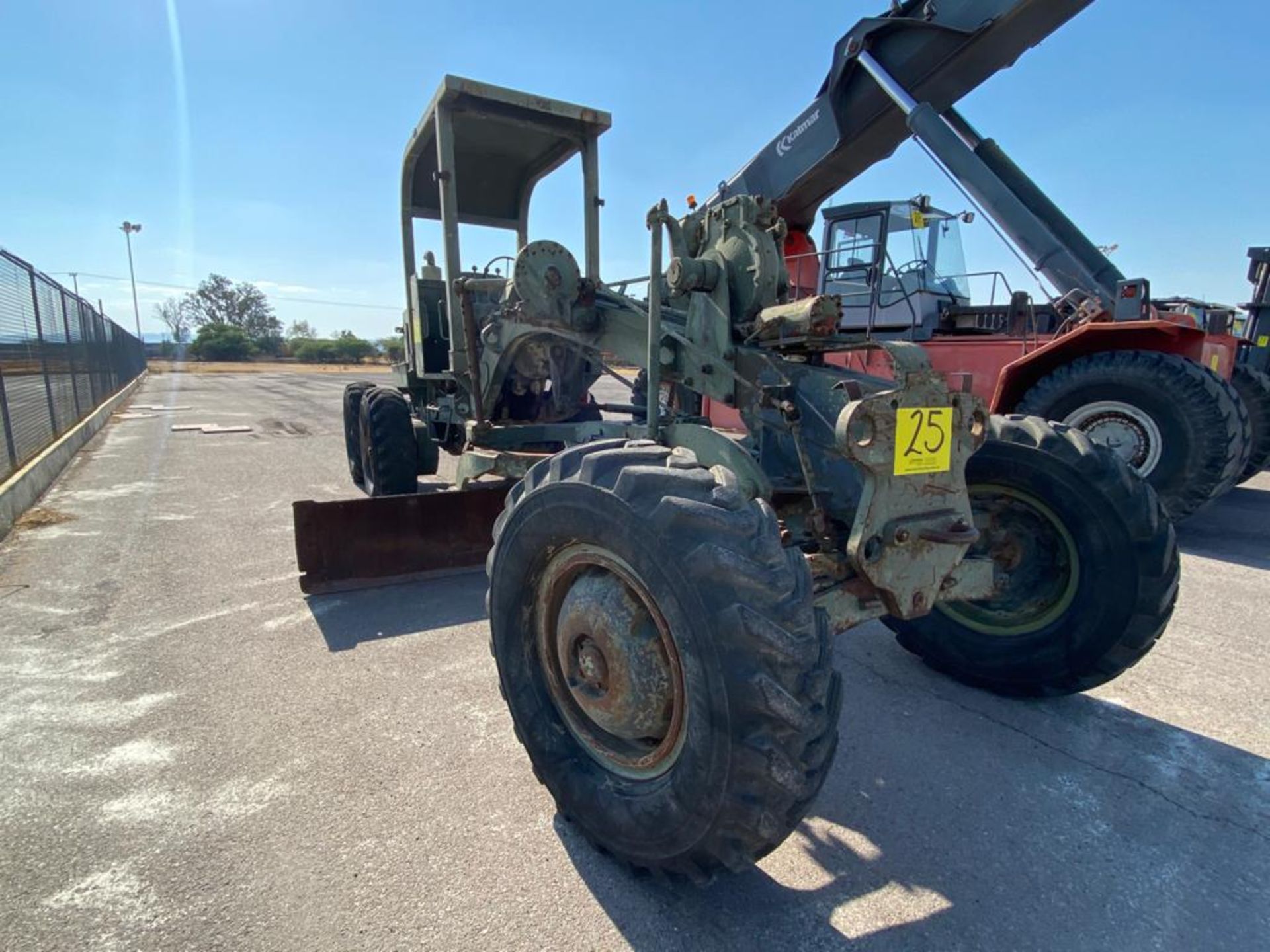 1970 Wabco4 440H Motor Grader, Serial number 440HAGM1398, Motor number 4A156316*RC*4057C