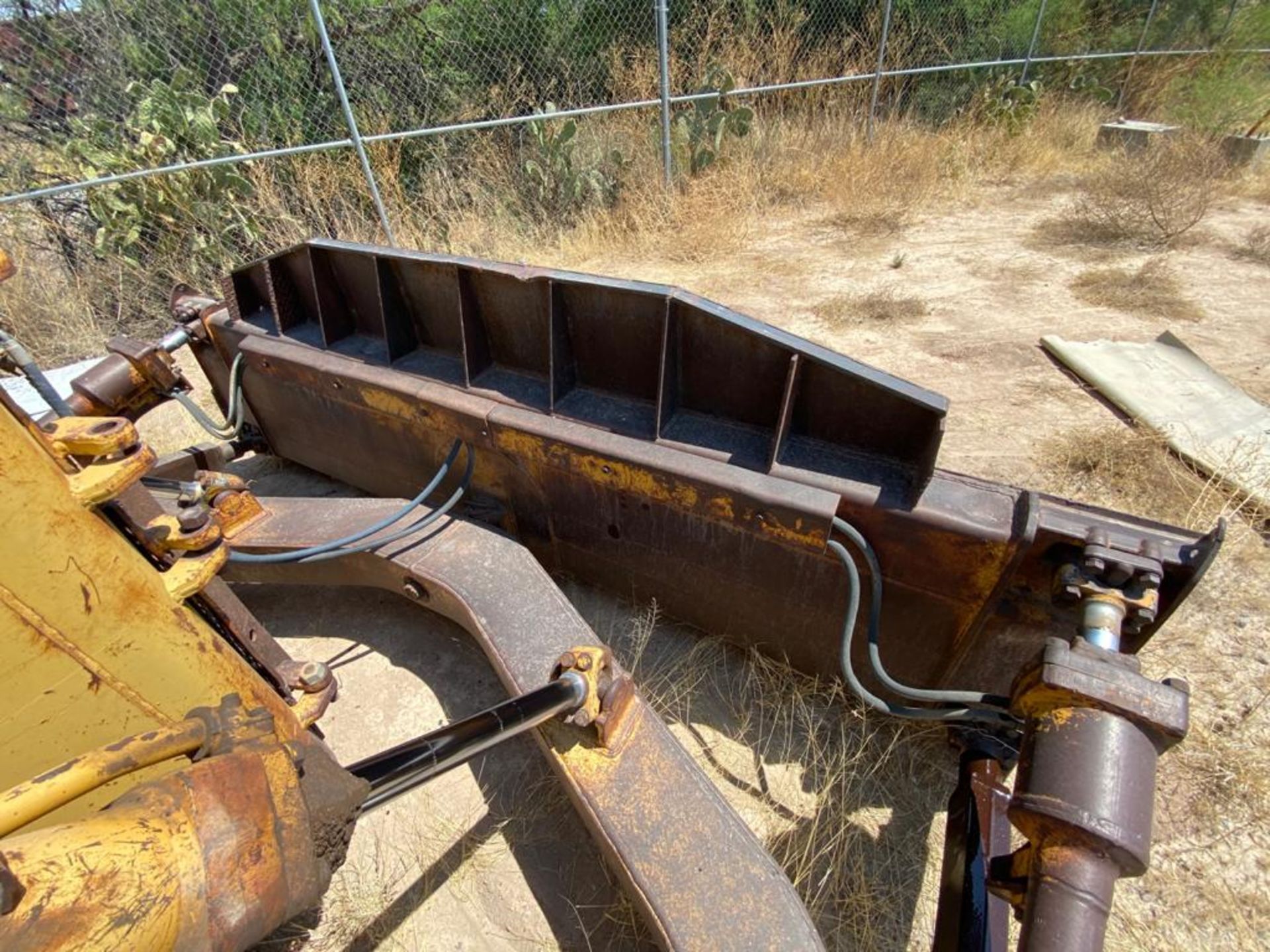 Caterpillar D7G Bulldozer, Serial number 92V5897, Diesel motor , Motor number 3306 - Image 41 of 48