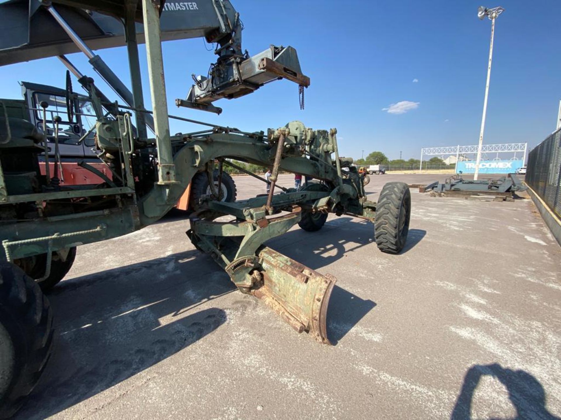 1970 Wabco4 440H Motor Grader, Serial number 440HAGM1398, Motor number 4A156316*RC*4057C - Image 37 of 77