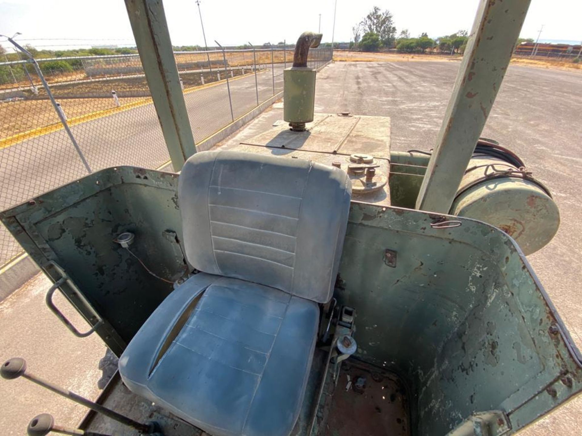 1970 Wabco4 440H Motor Grader, Serial number 440HAGM1398, Motor number 4A156316*RC*4057C - Image 43 of 77