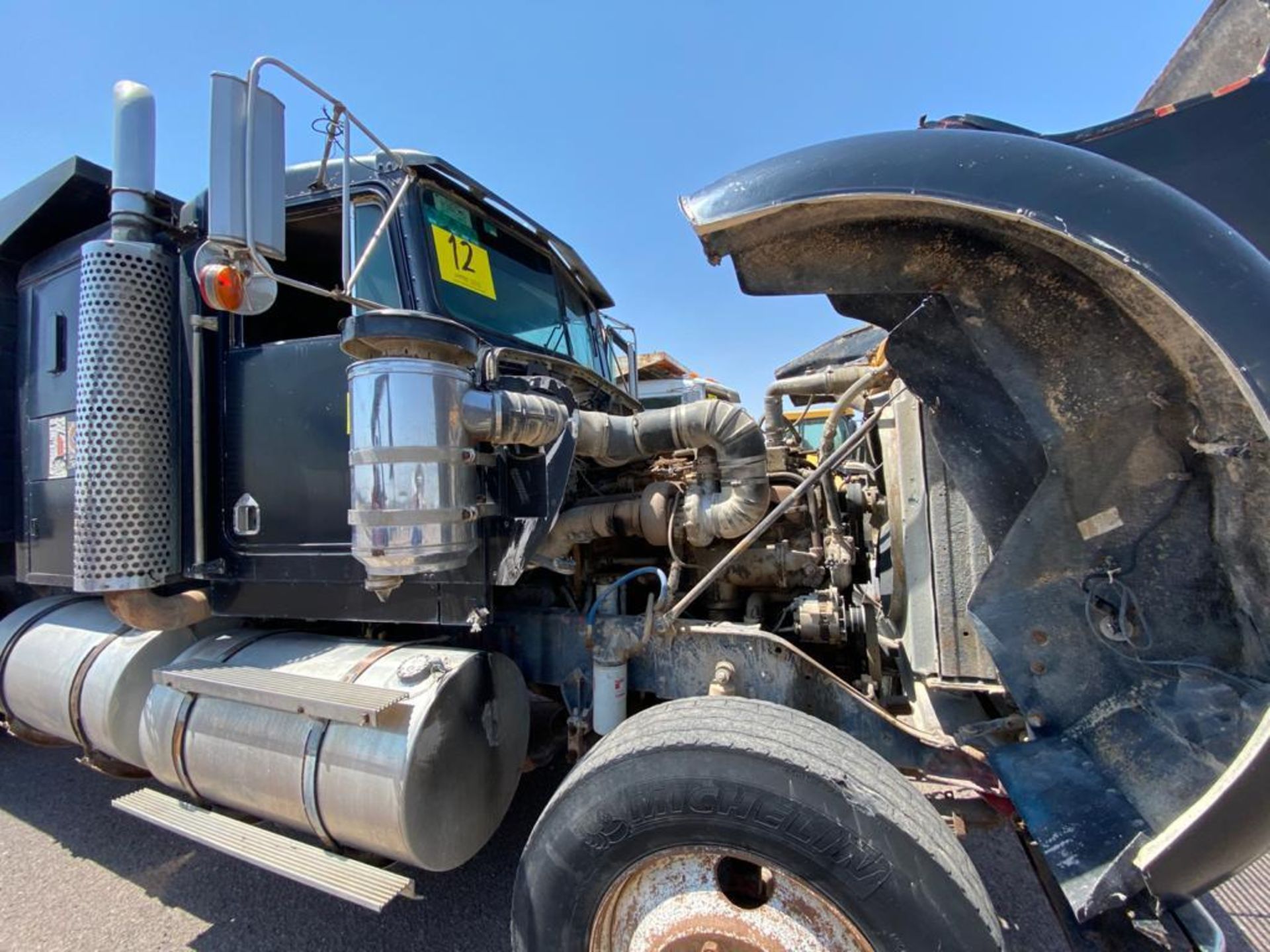 1982 Kenworth Dump Truck, standard transmission of 10 speeds, with Cummins motor - Image 58 of 67