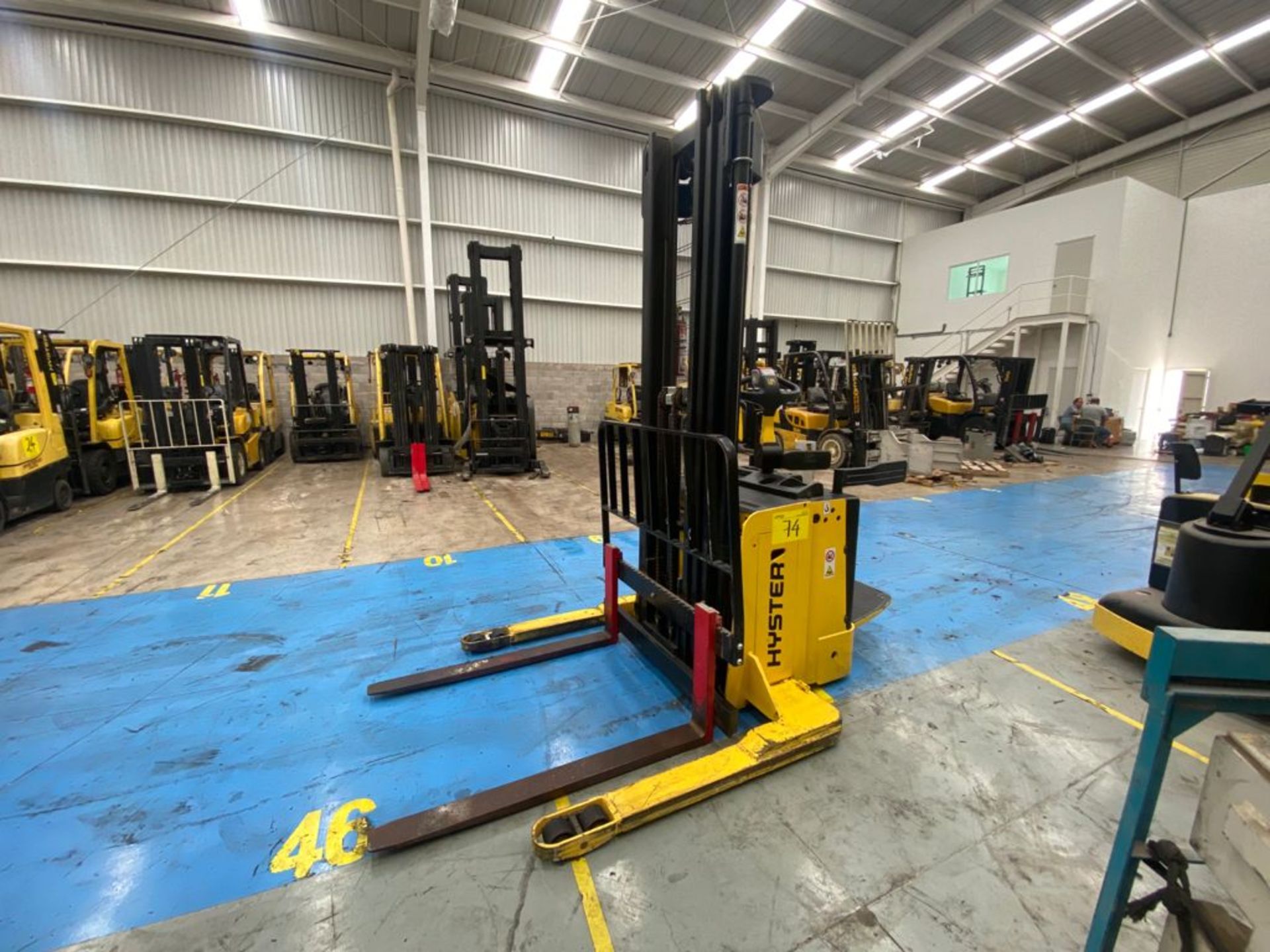 Hyster Electric Platform High Lift Stacker Model S1.5S, SN C442T03146R, Year 2017, 1.5 tons capacity - Image 4 of 34