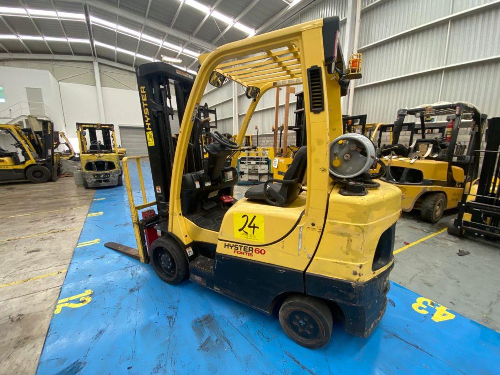 Hyster Forklift, Model S60FT, S/N H187V08134R, Year 2017, 5750 lb capacity - Image 6 of 40