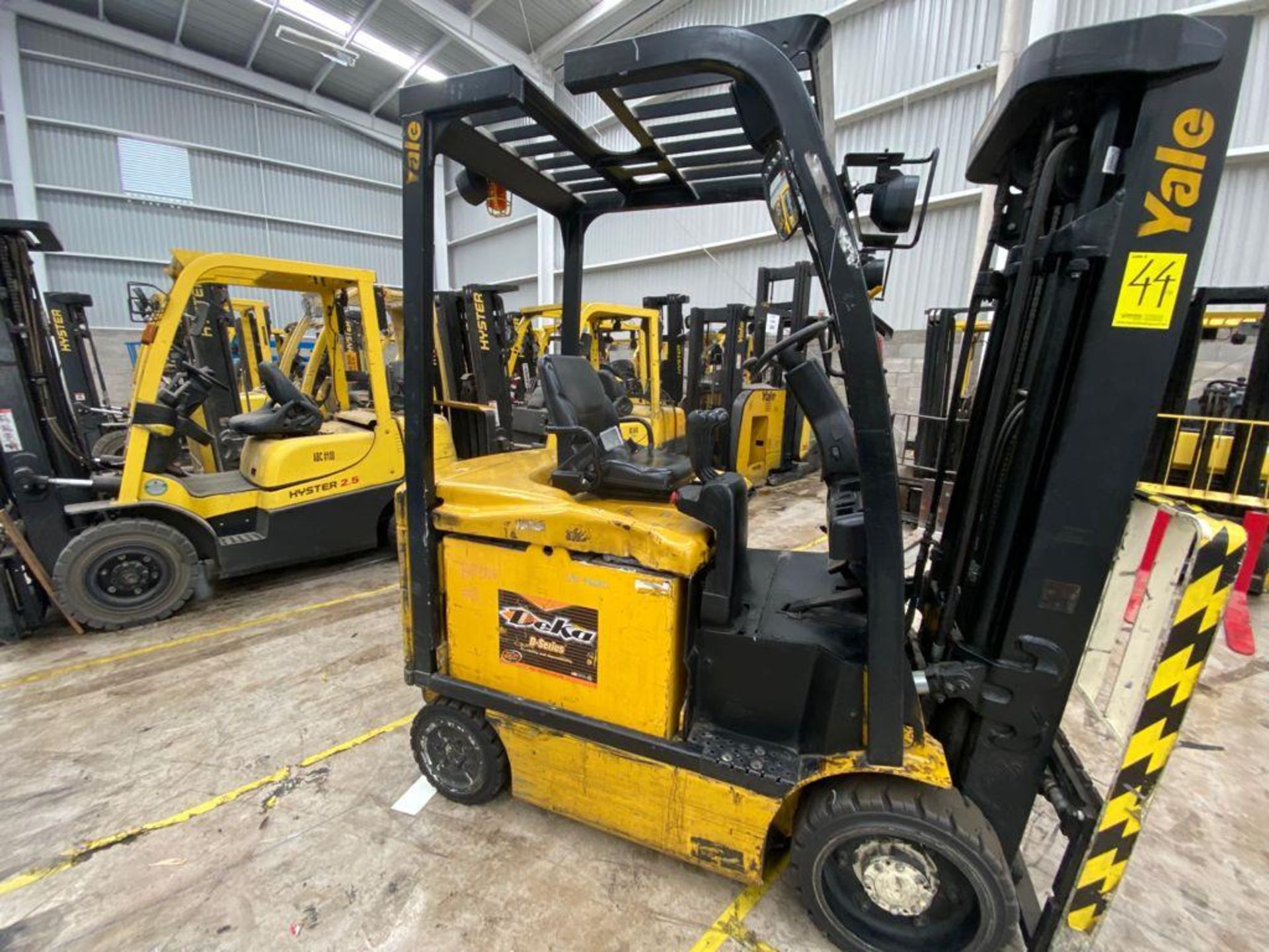 Yale Electric Forklift, Model ERC060VGN36TE088, S/N A968N17882R, Year 2017, 5800 lb capacity - Image 14 of 44