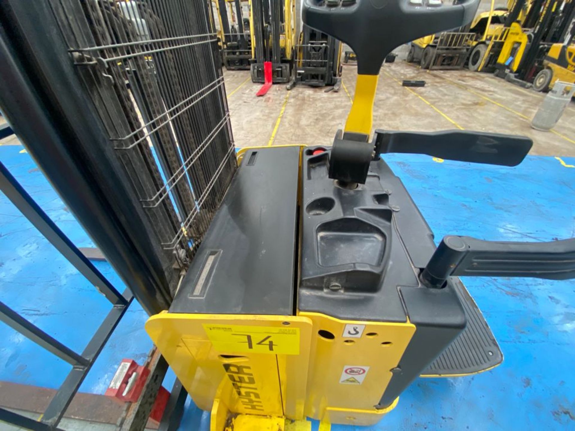 Hyster Electric Platform High Lift Stacker Model S1.5S, SN C442T03146R, Year 2017, 1.5 tons capacity - Image 16 of 34