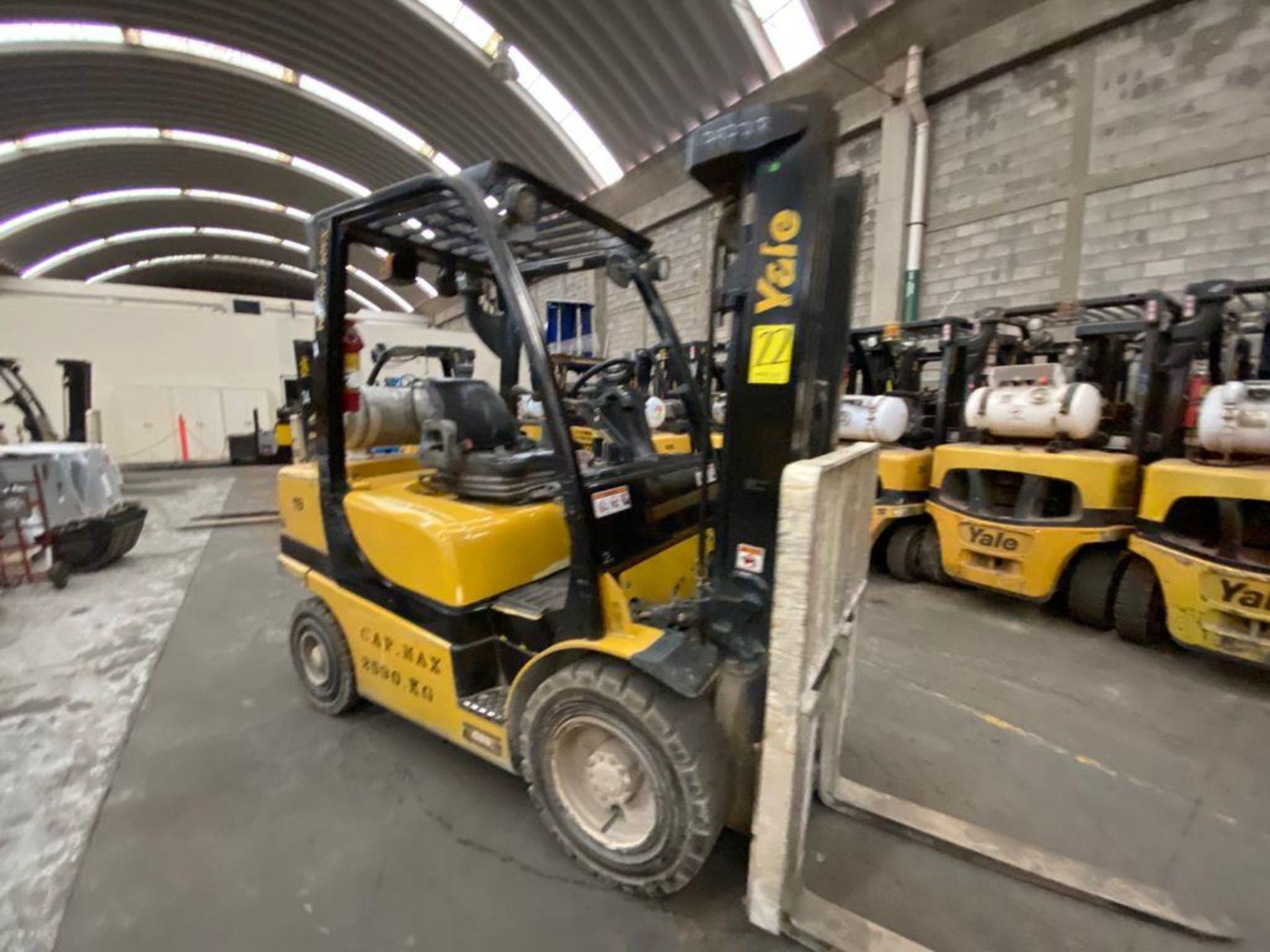 Yale Forklift, Model GLP060VXNDAE087, S/N D875V07977R, Year 2017, 5700 lb capacity - Image 15 of 39